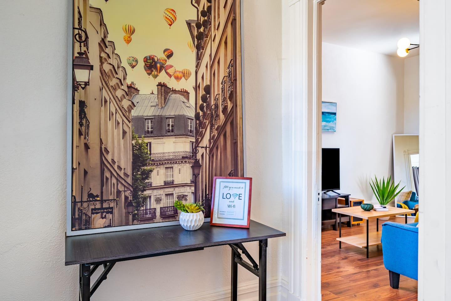 A great portrait that adds to the house view