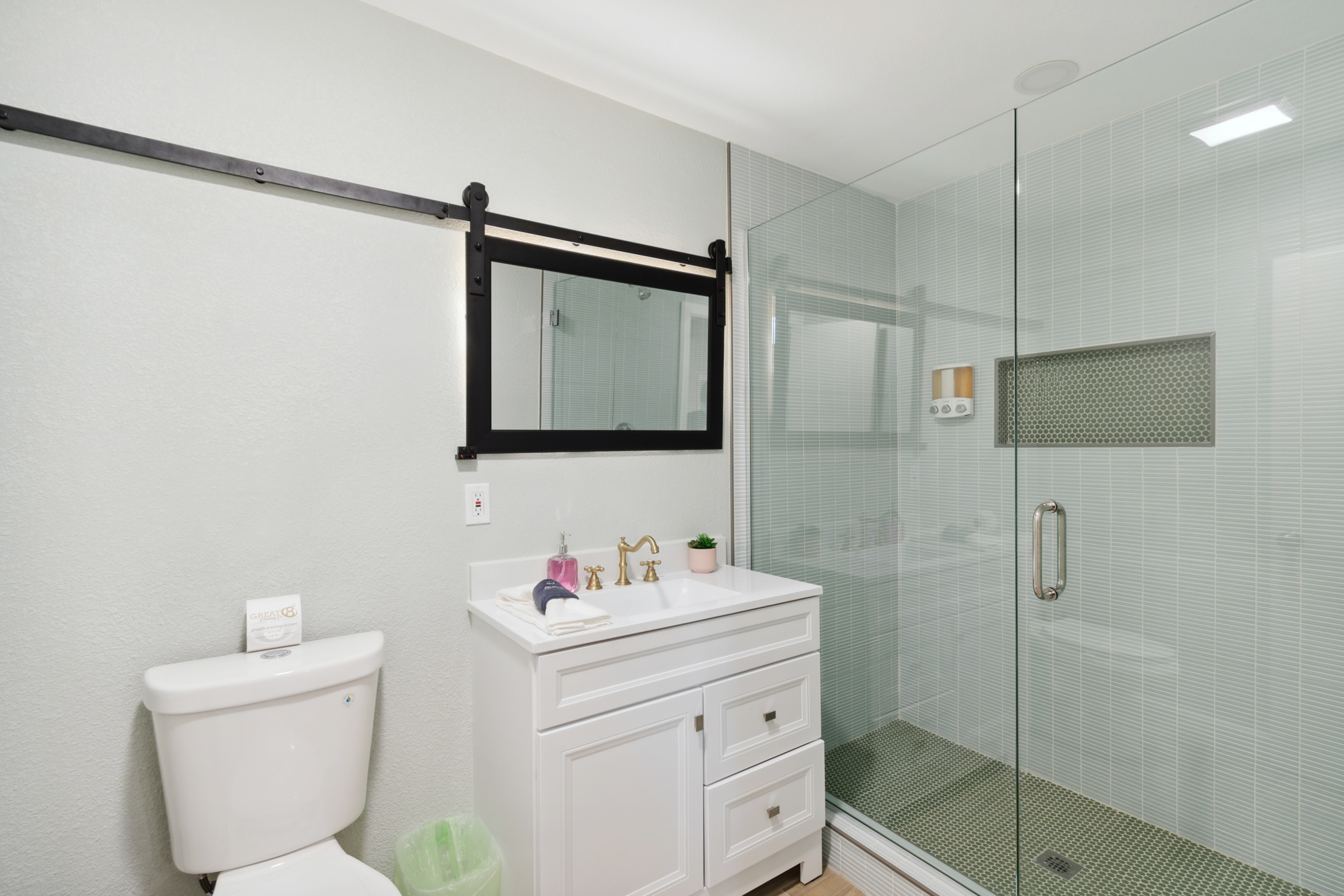 Gorgeous Studio | Pool | Near ASU 5