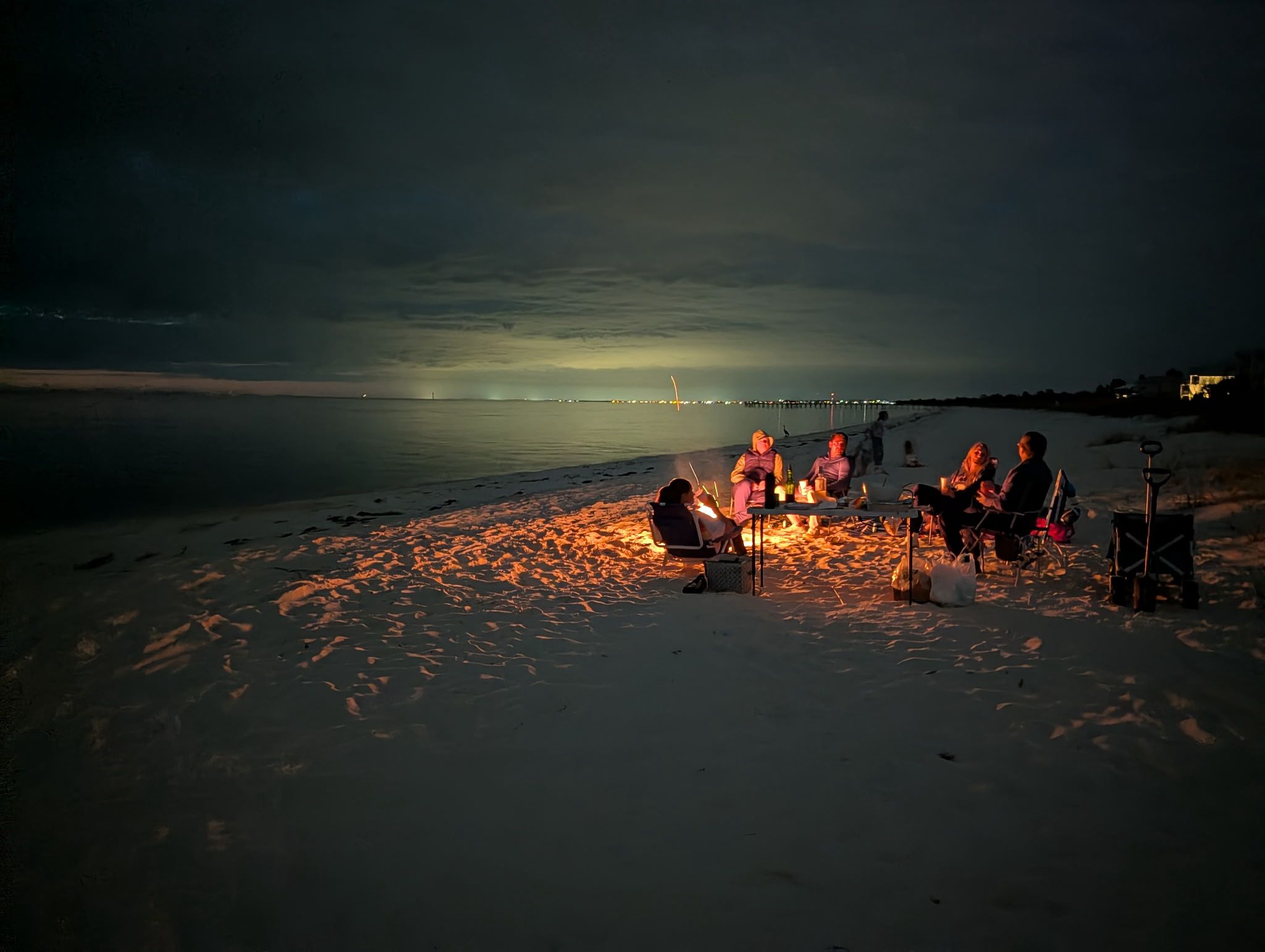 Bonfire nights and ocean vibes, the perfect beach combo.