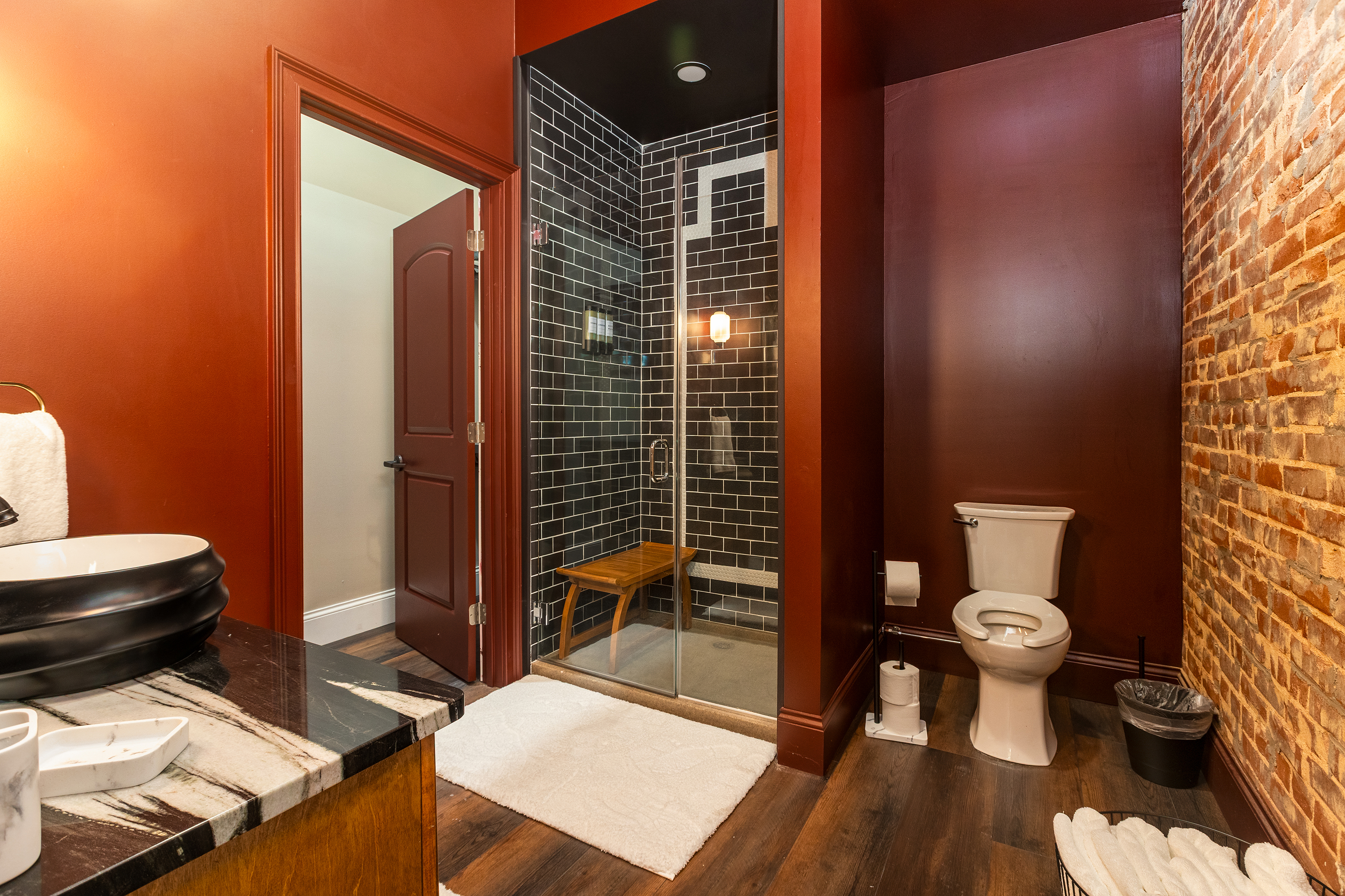 Shower in the en-suite bathroom in Bedroom 2