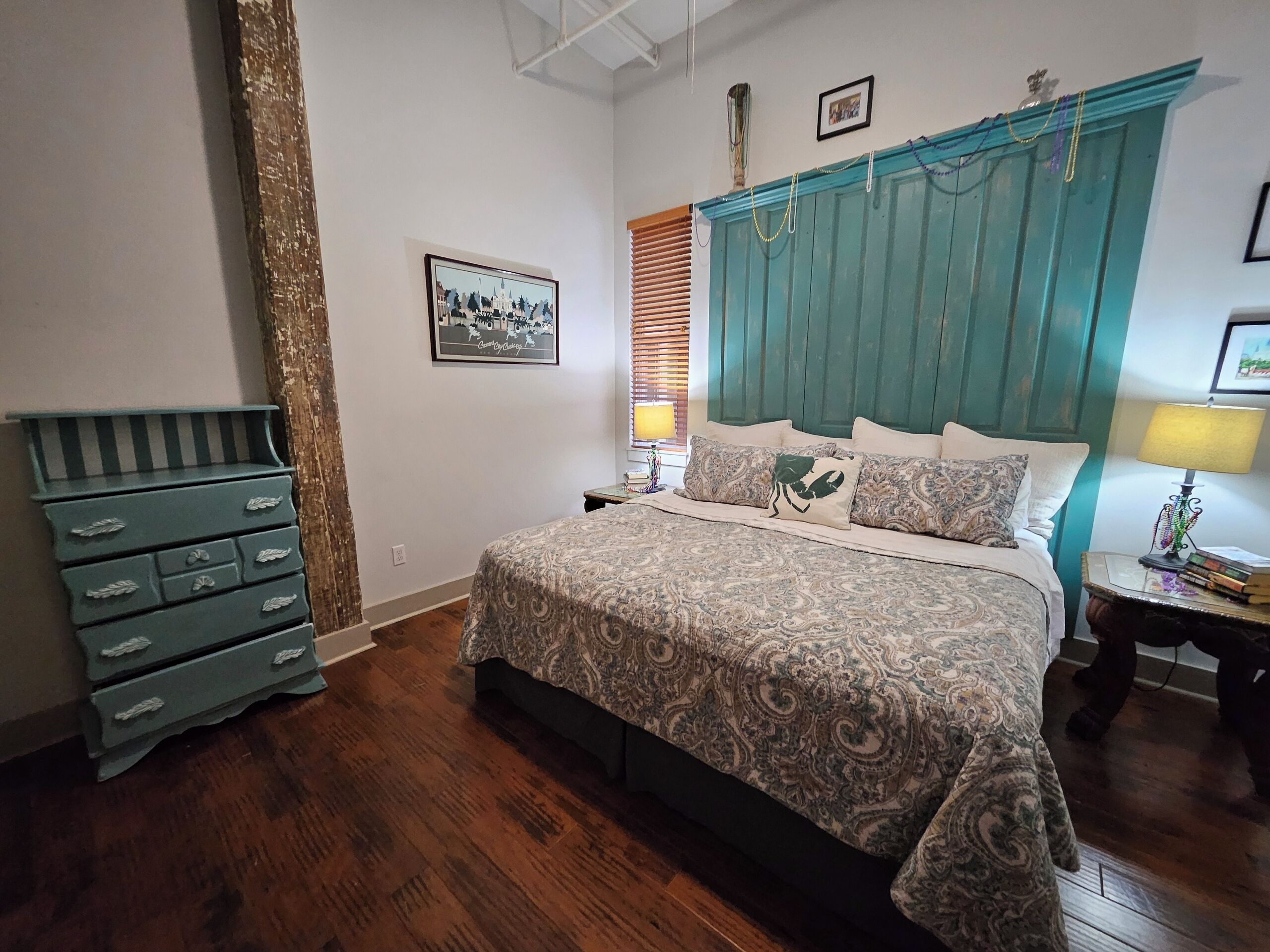 Master Bedroom - King Bed