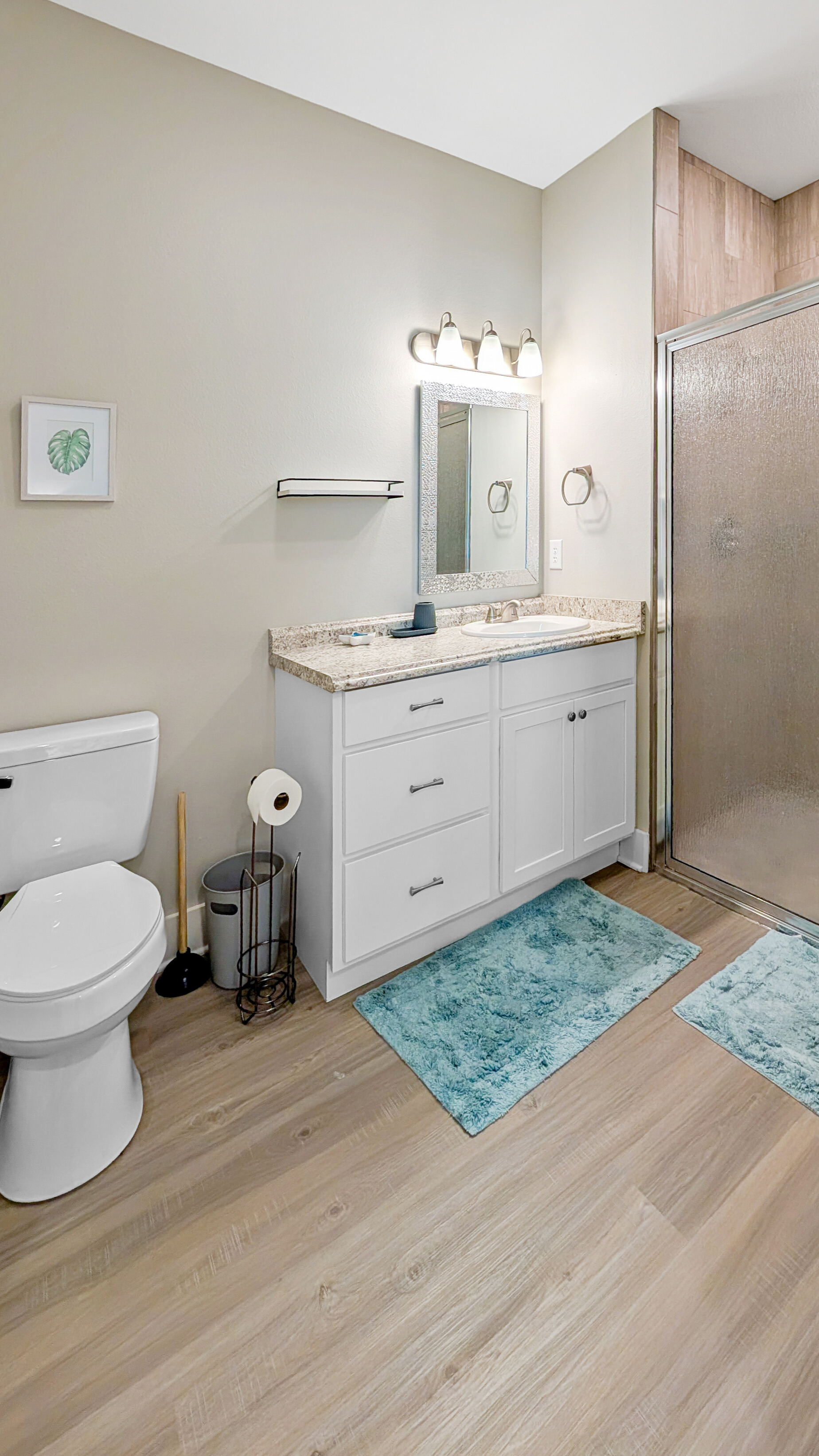 Zero step shower with shower seat