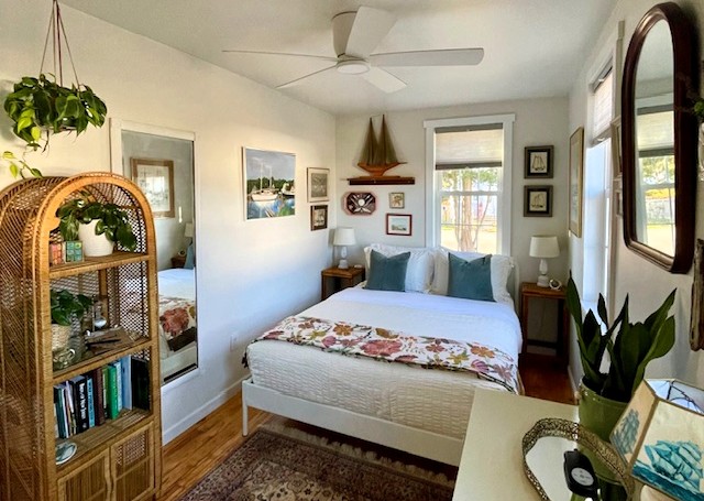 Master bedroom with queen bed. 