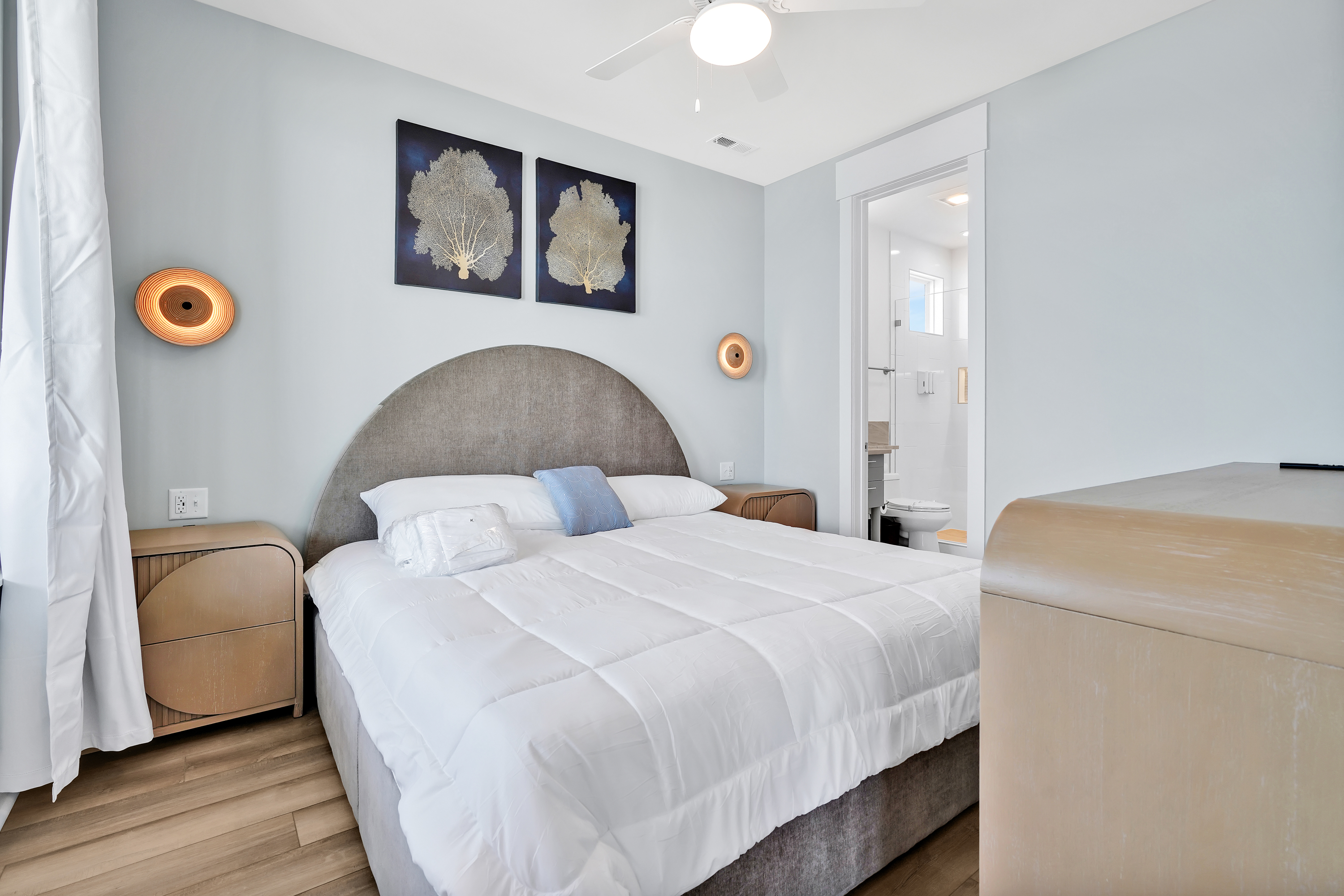 King bed