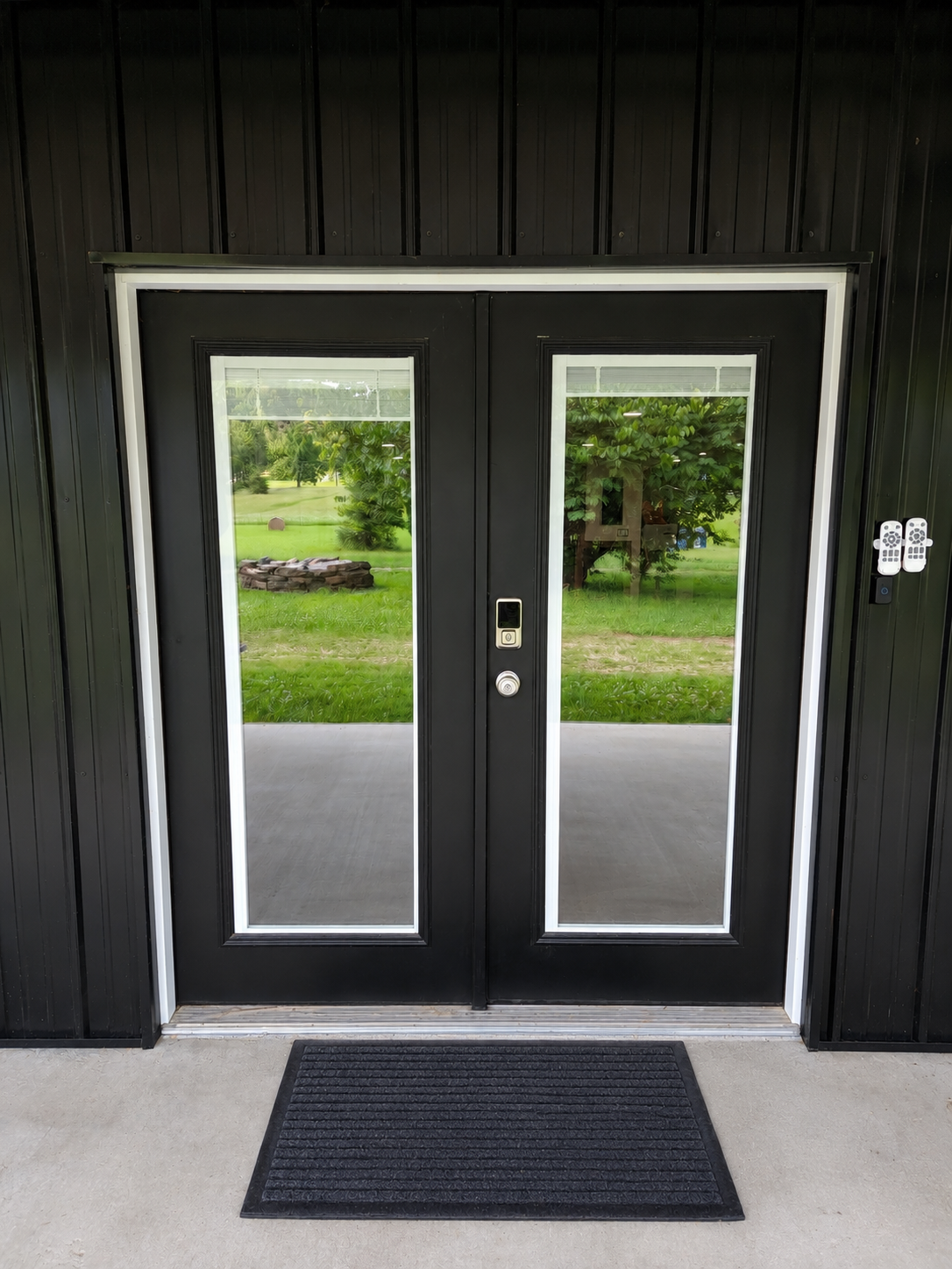 Front door/keypad entry