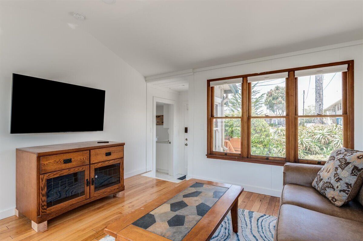 Bonus Family Room - off the back of the house