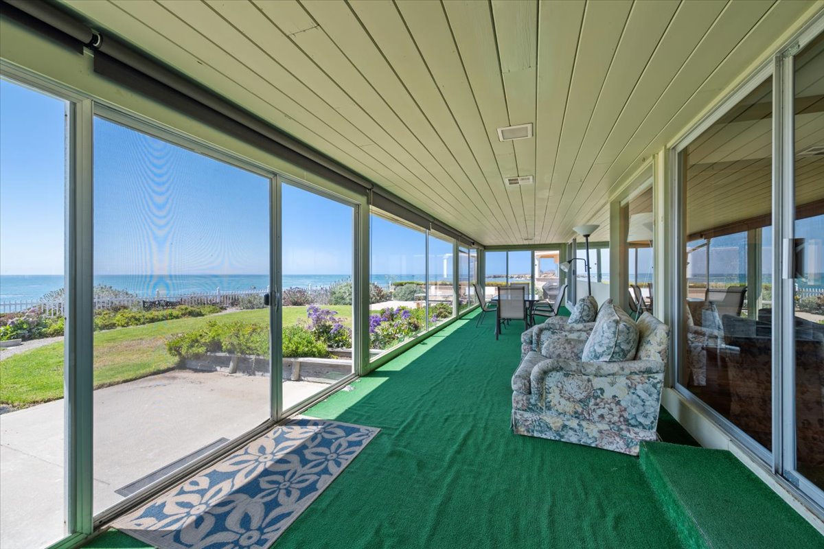 Enclosed Patio - Bonus Area