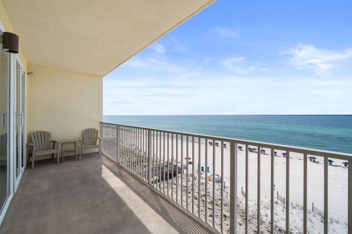 Balcony with gulf view