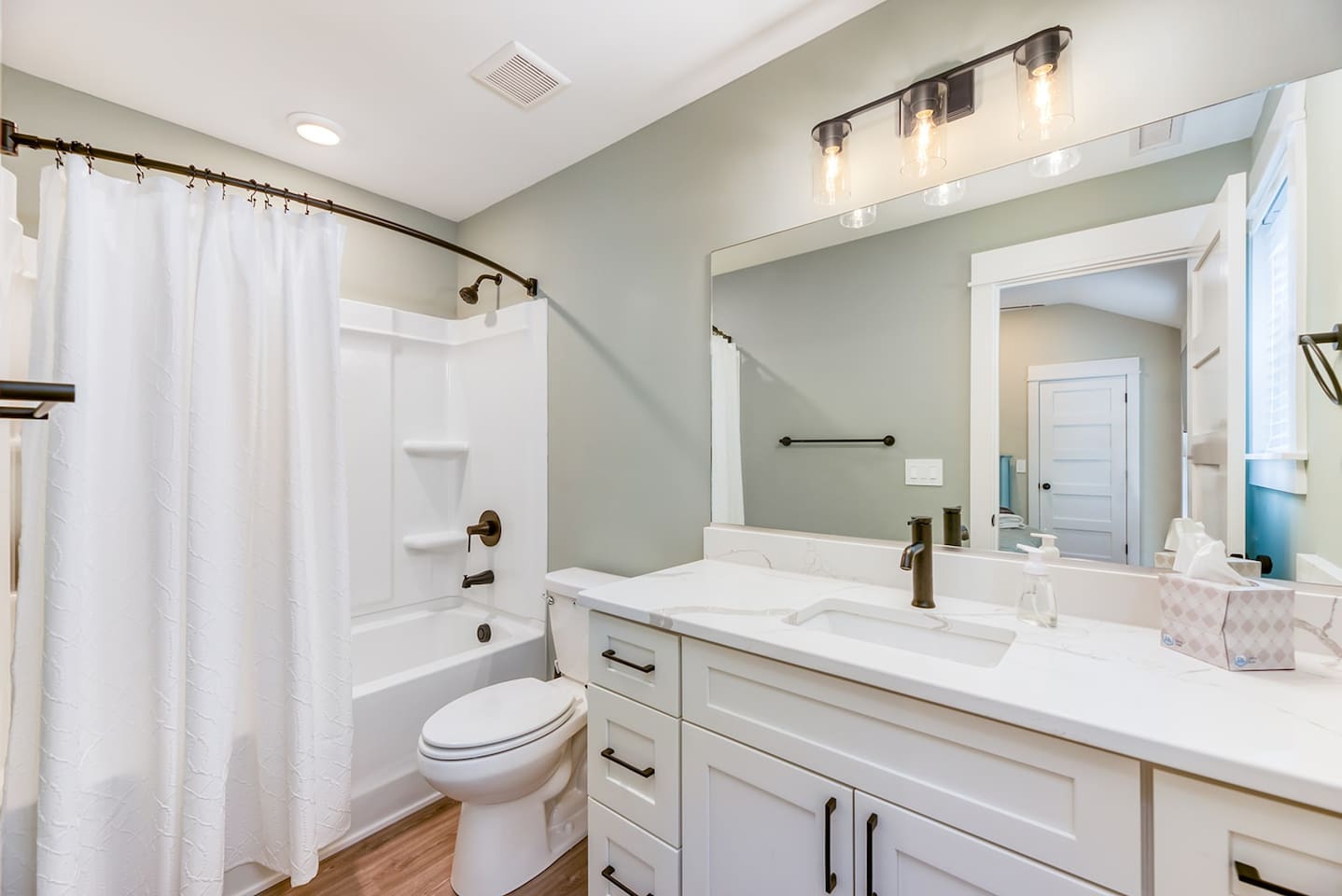 Ensuite
