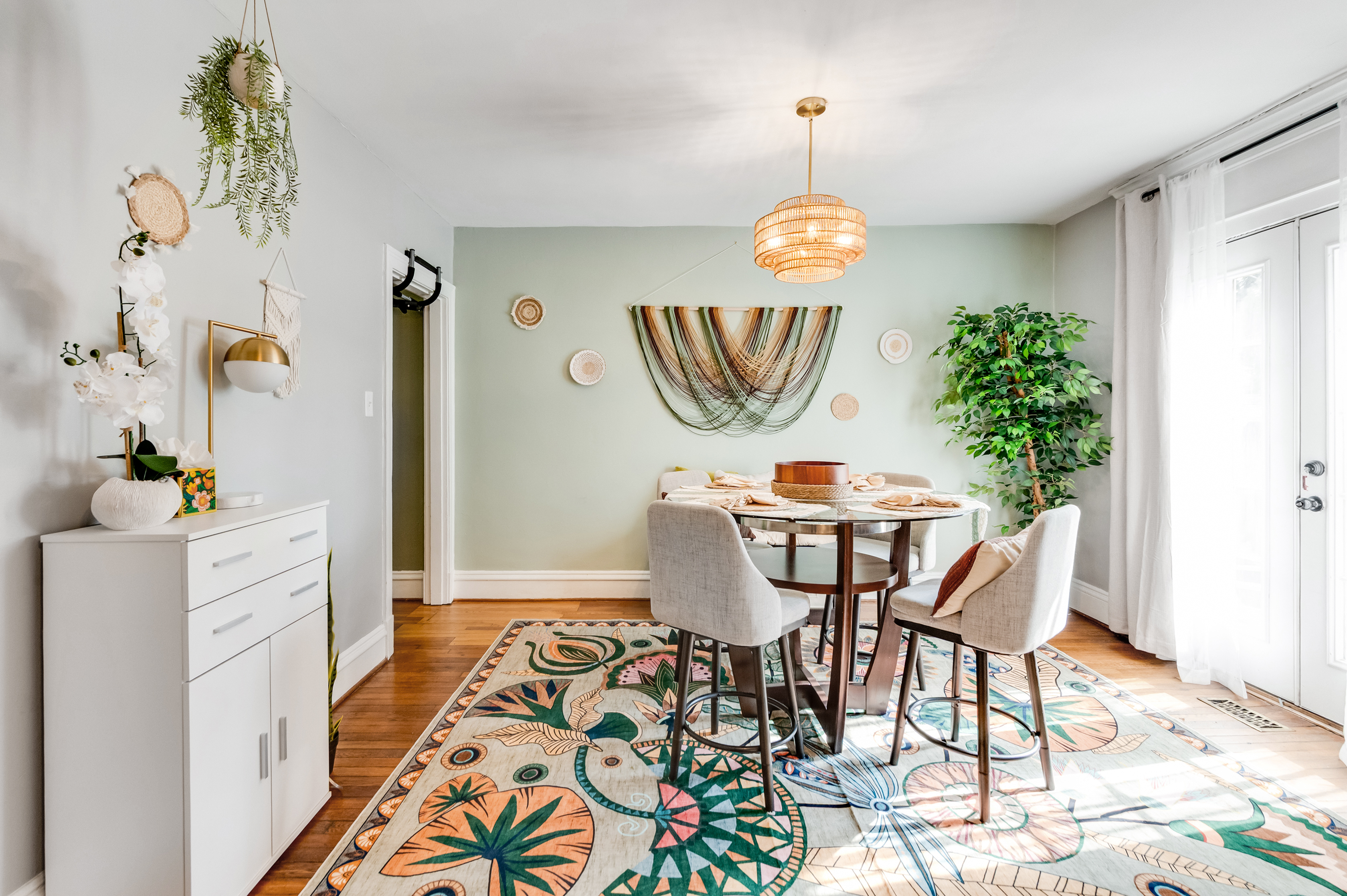 Dining Room: Bright and airy space with vibrant decor, perfect for culinary adventures!