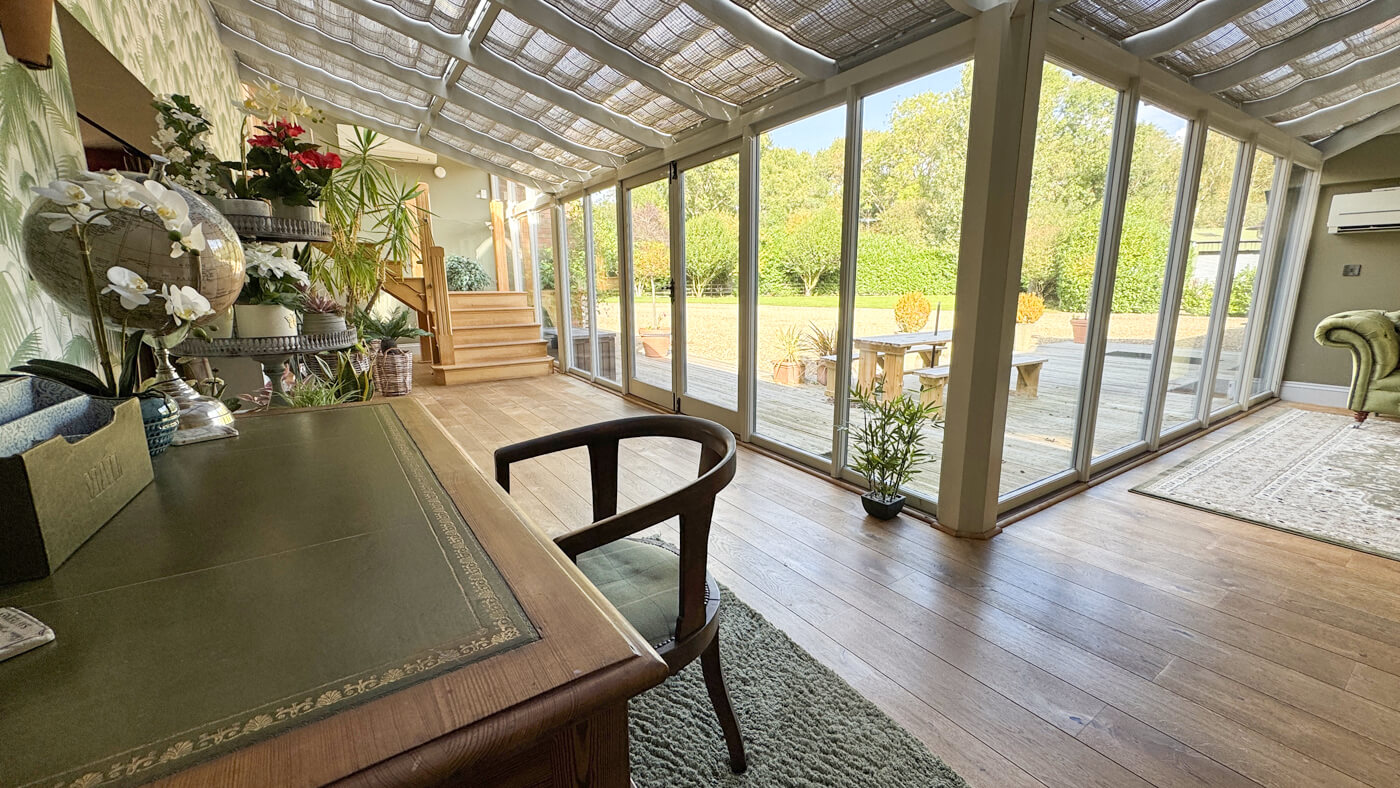 Conservatory corner