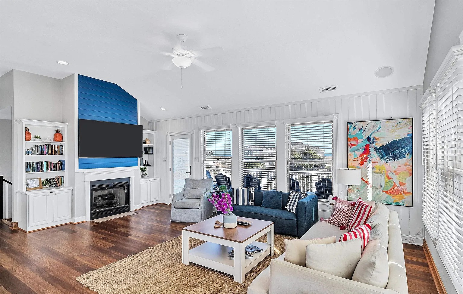 Large Main Floor with Walkout Deck