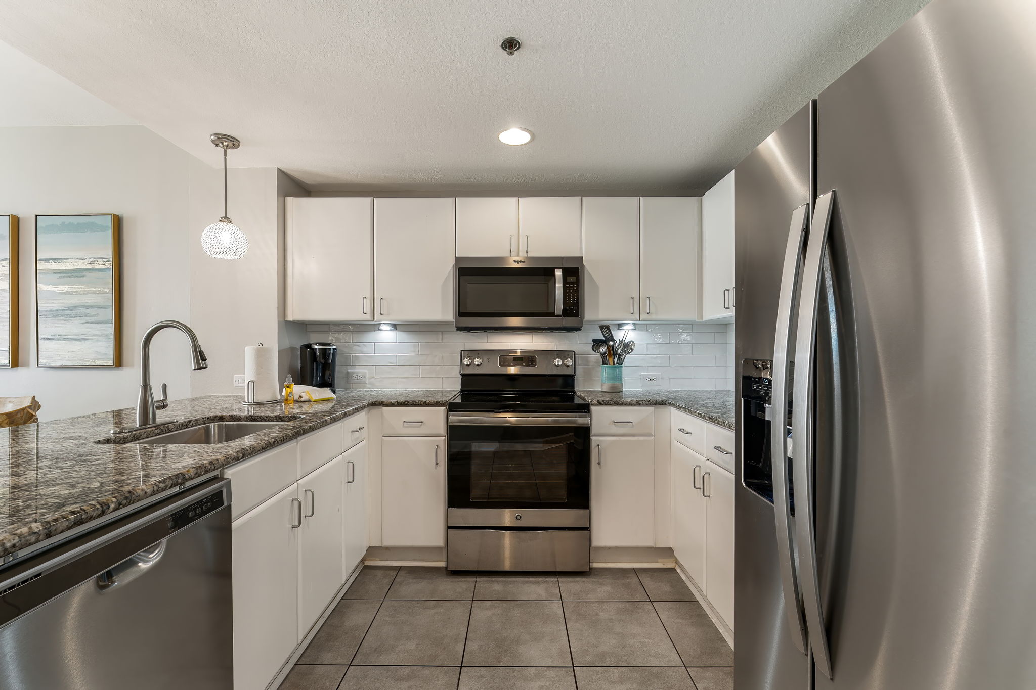Fully stocked kitchen