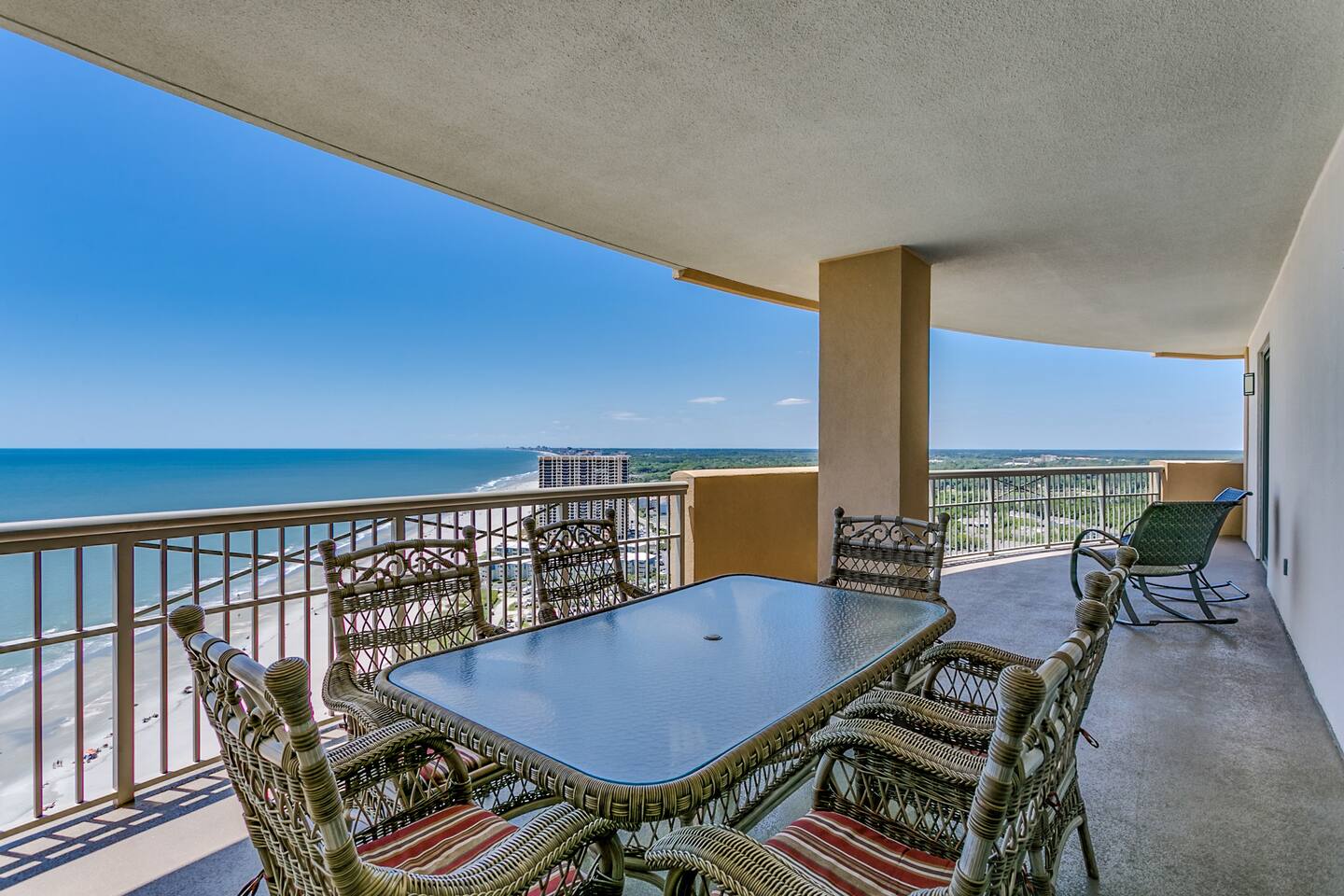 Incredible long range ocean front views