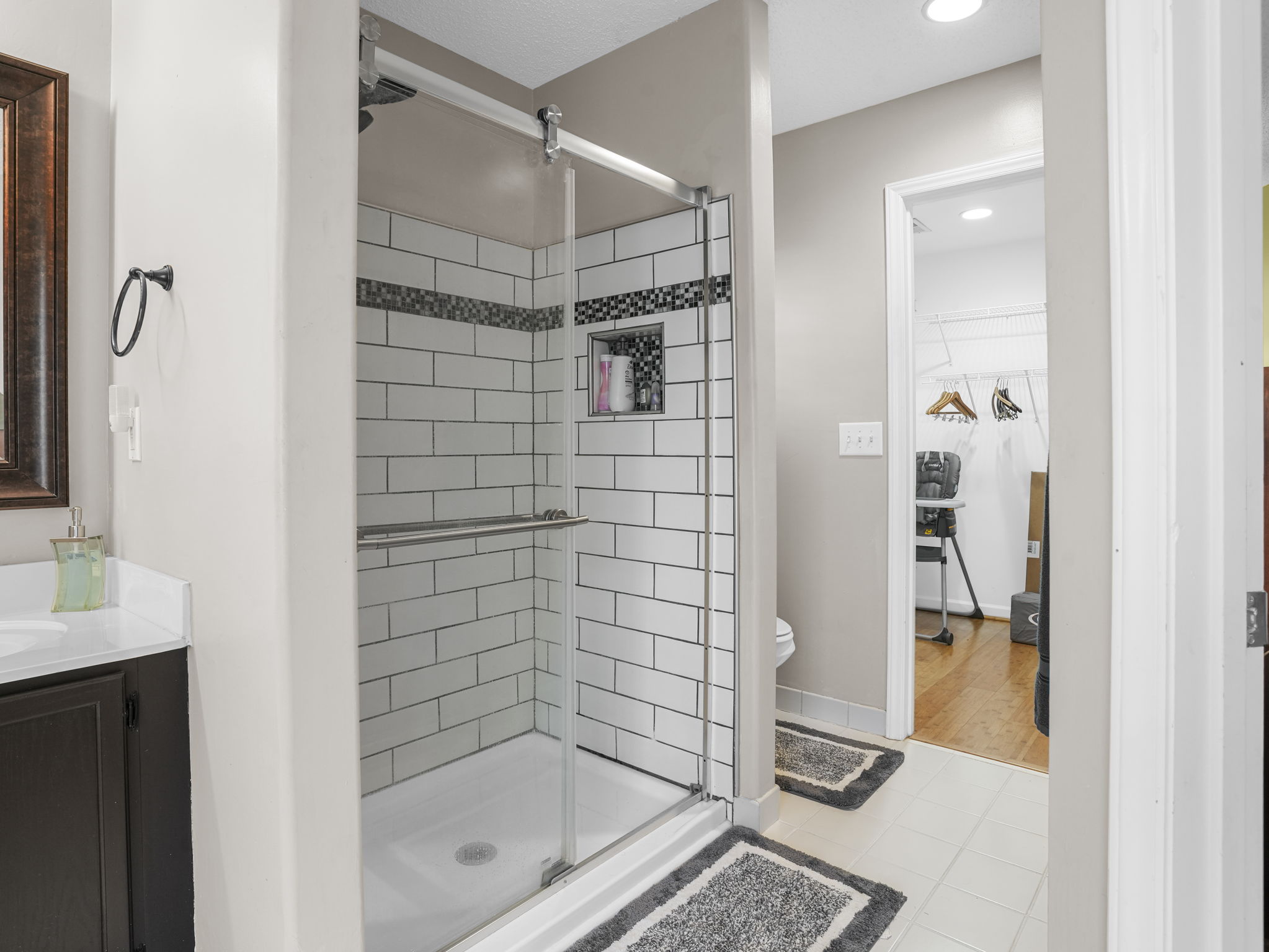 Master Suite Bath, Shower