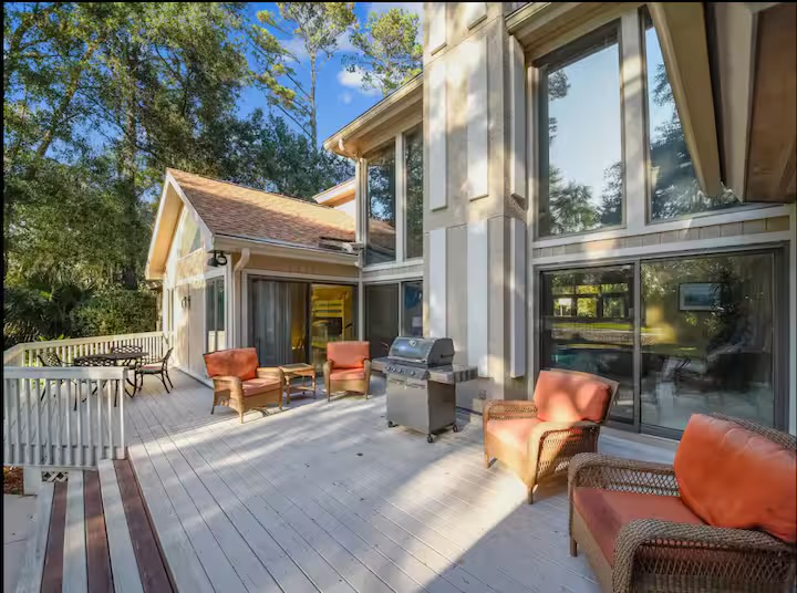 Large back porch for grillin' and chillin' enjoy