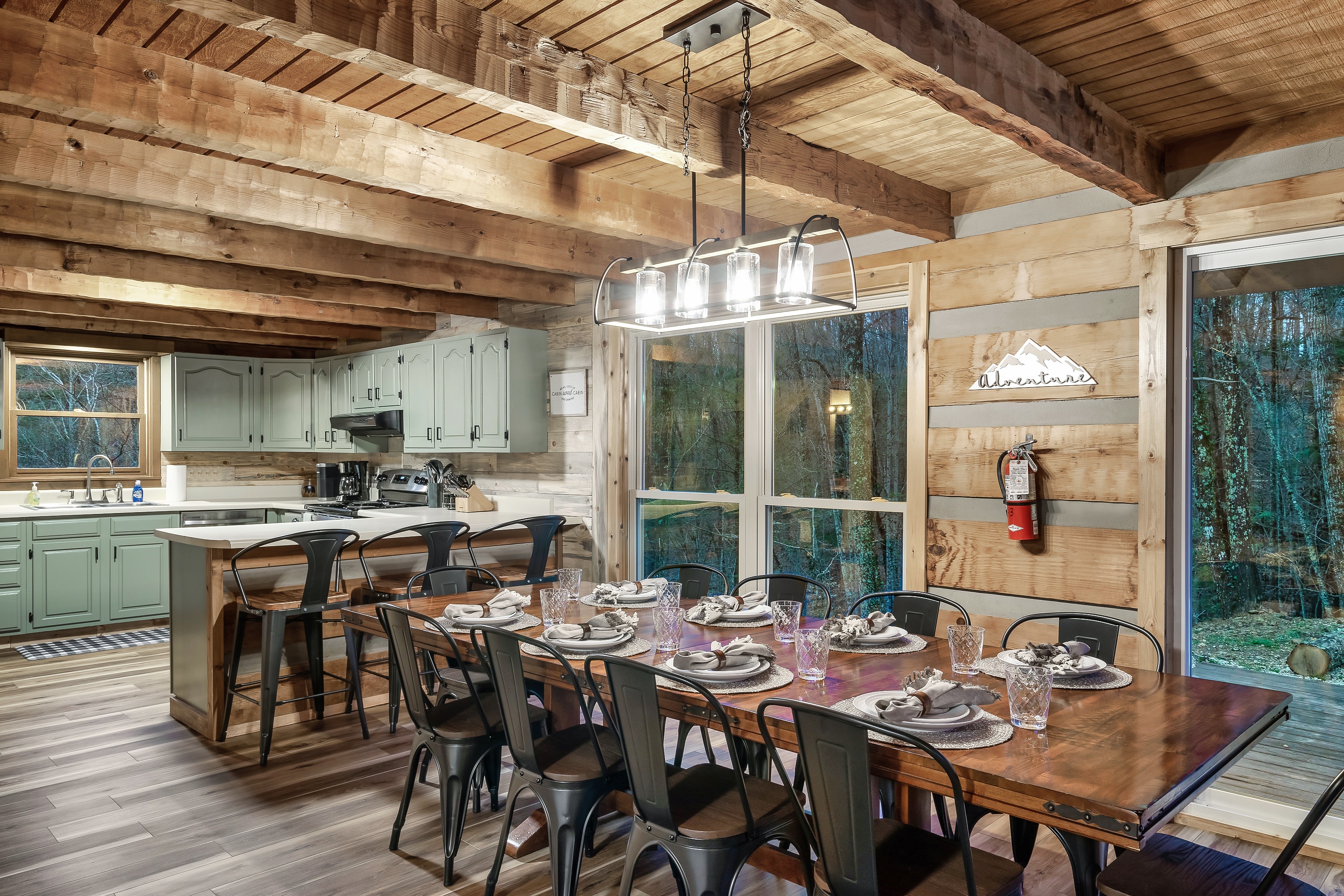 Open Kitchen/Dining