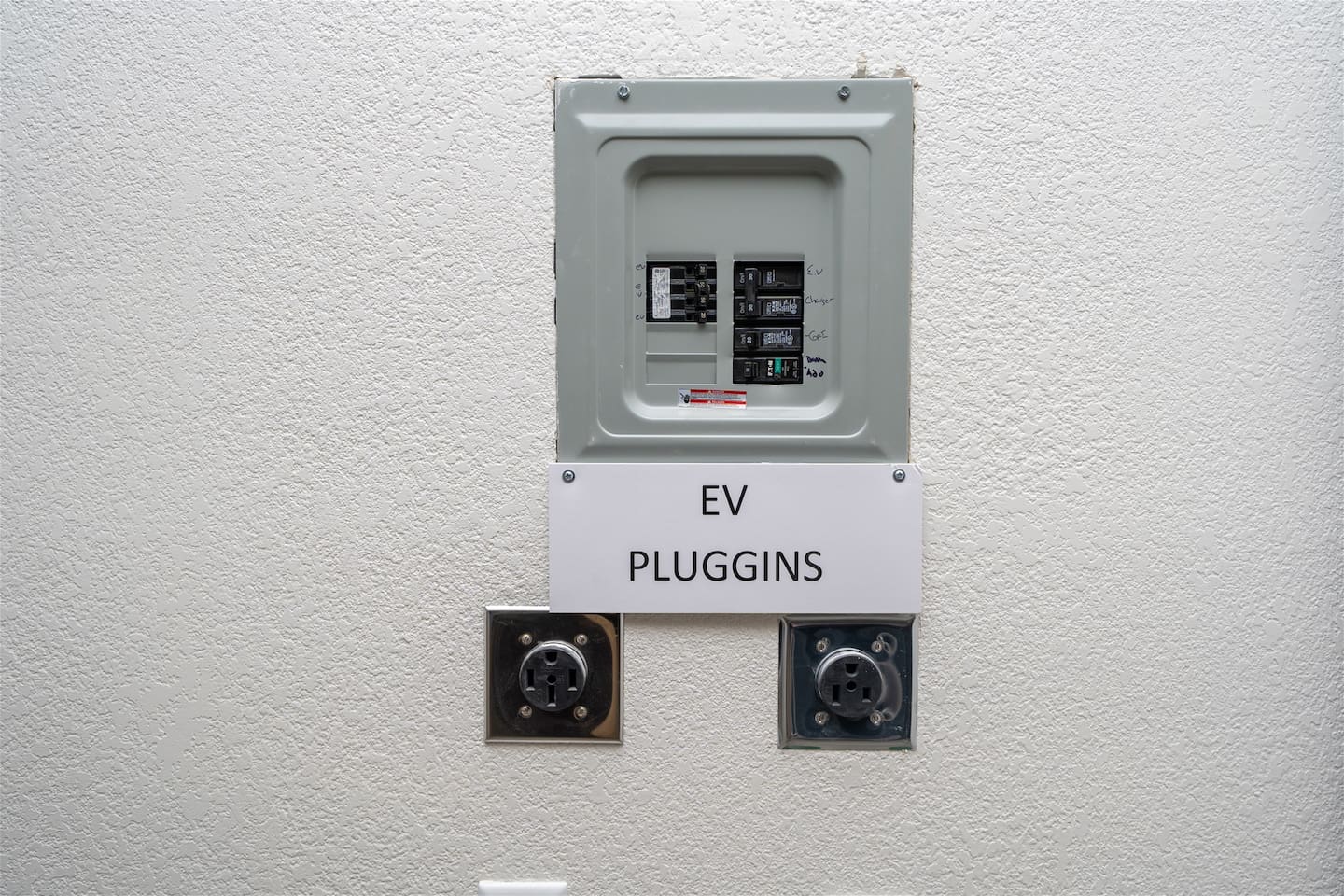 EV Electric Car Charger