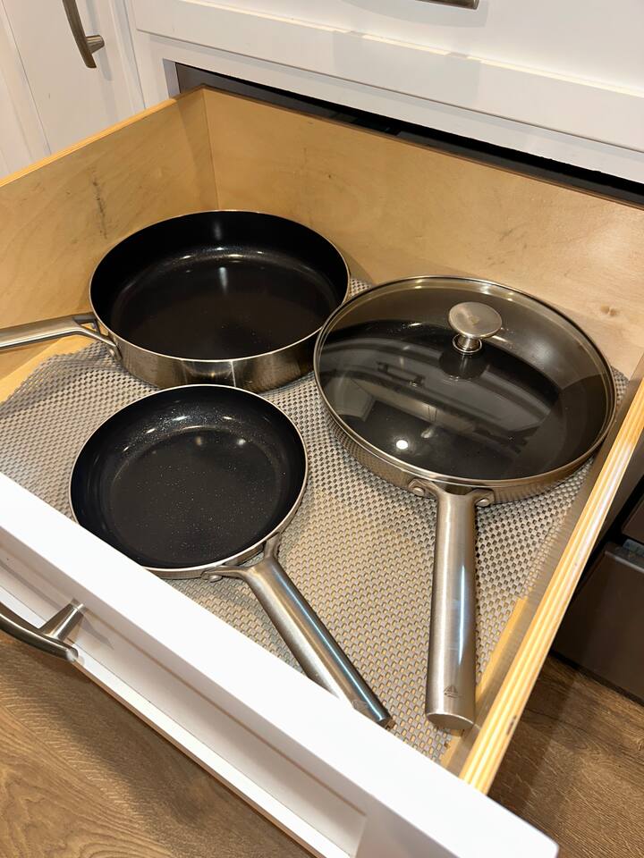 Top-of-the-line Blue Diamond™ frying pan set.  Stainless Steel Ceramic Nonstick!