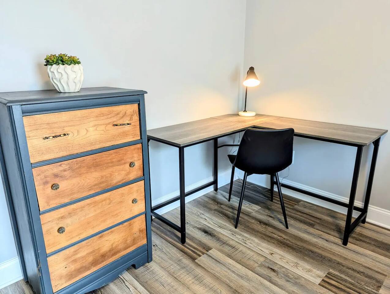 Right side of duplex - Double bedroom with desk