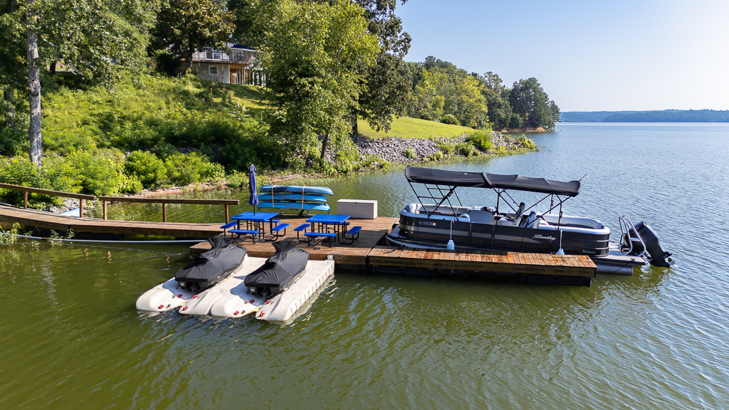 Dockside fun made easy — launch a kayak, hop on a jet ski, or just kick back at the picnic tables