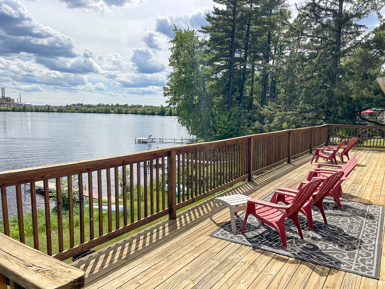 Deck - Upper Level with Lake View