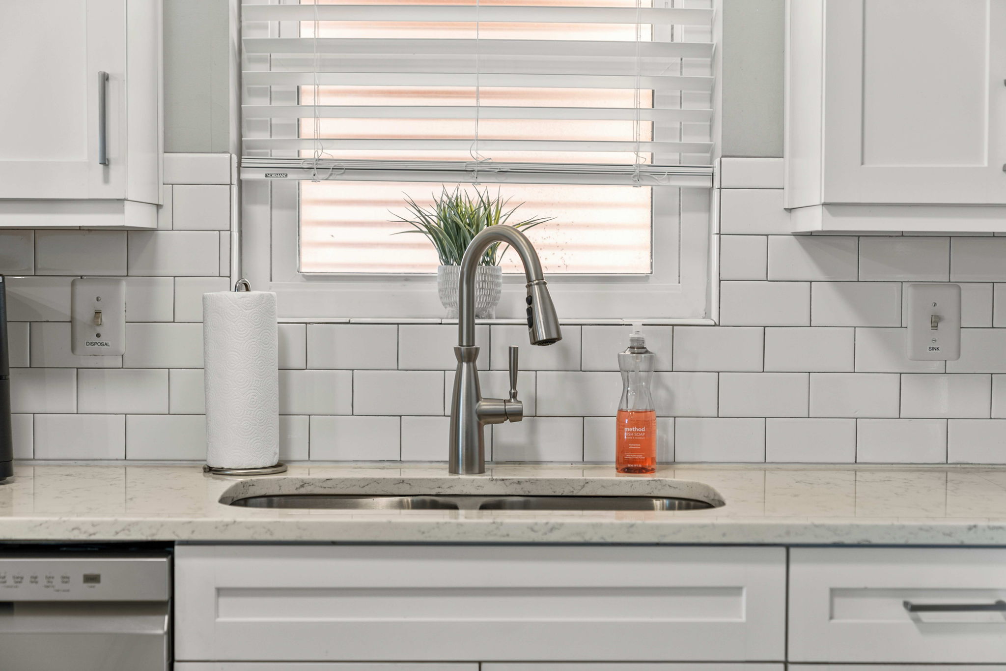 Kitchen  | Morning Sunrise | 302 Oceanview | 1116 Ocean Blvd, Isle of Palms, SC | IOP Escapes