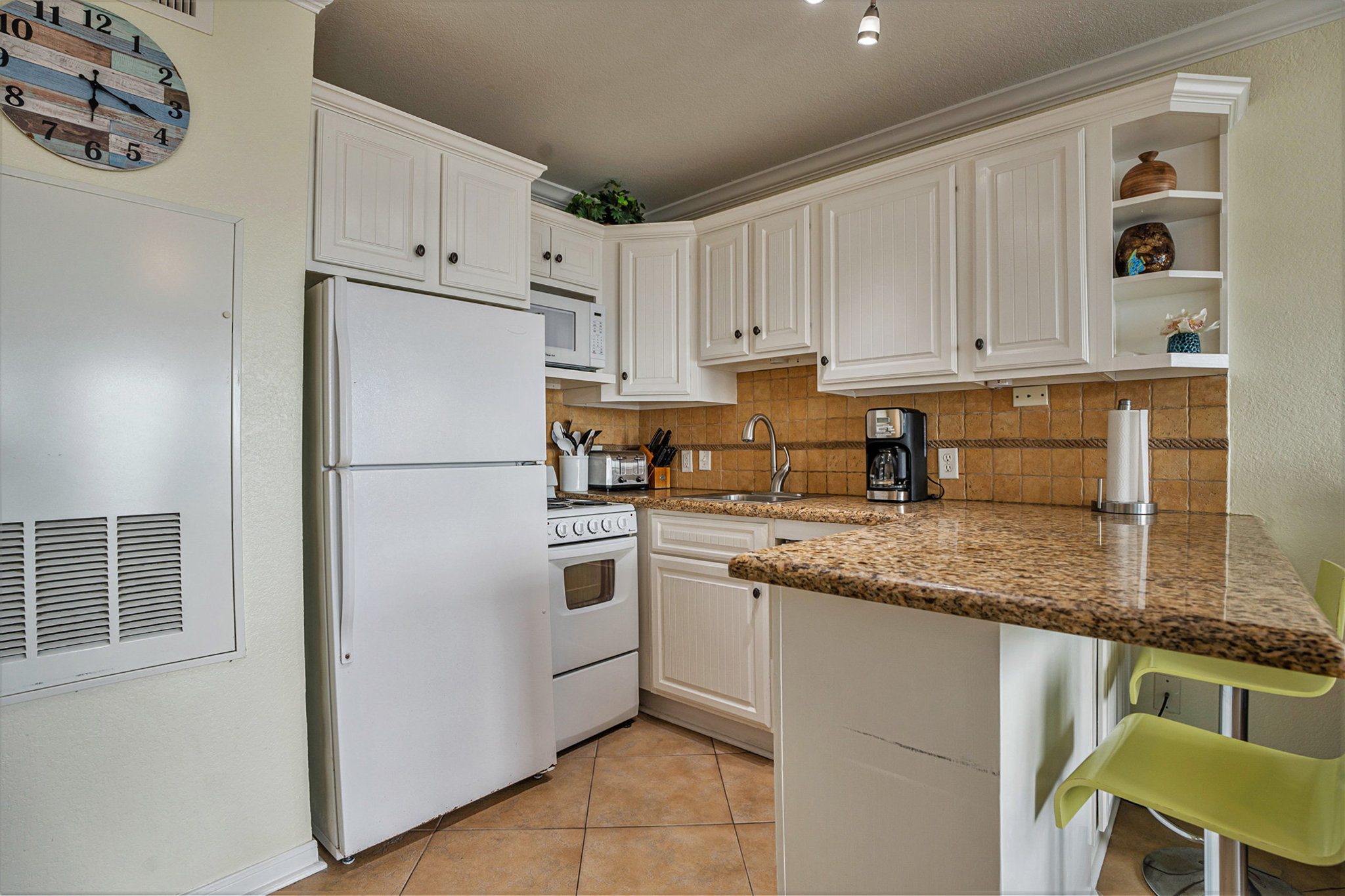 This kitchen has everything you could want and more - pots, pans, etc! It also has a stocked pantry to help you get your meals going. We have Dunkin Donuts coffee too, along with a drip coffeemaker and Keurig.