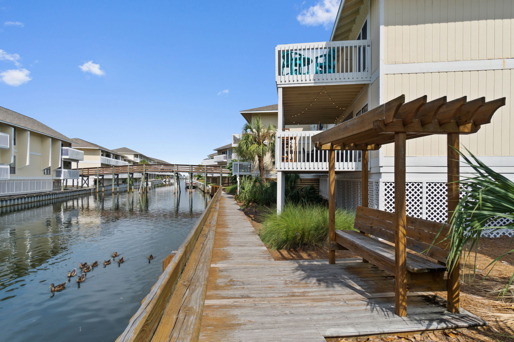 Life moves a little slower on the harbor. 🌊 Enjoy a morning walk on our wooden paths and keep an eye out for our feathered friends in the saltwater canal!