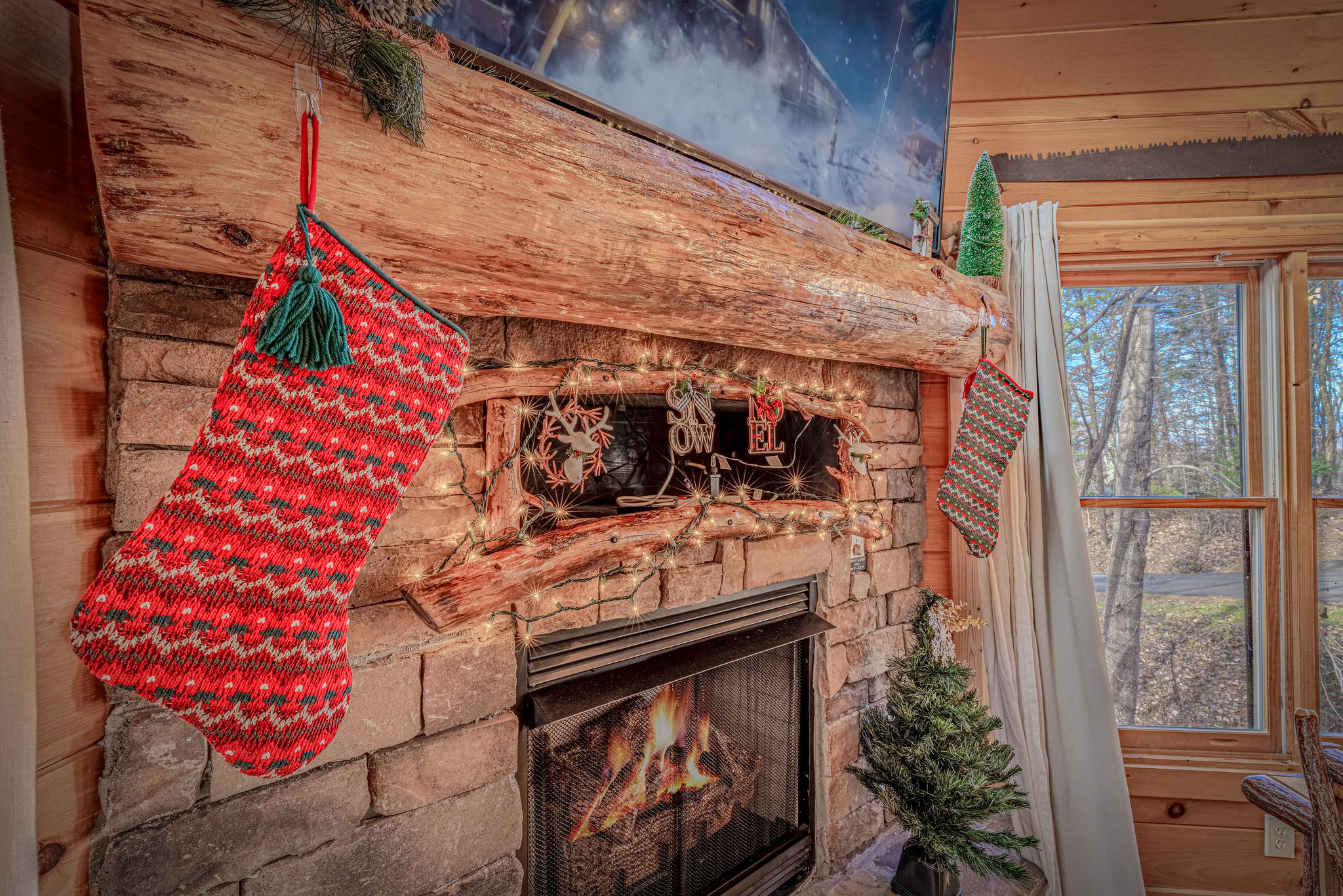 Where Christmas slows down and cabin magic begins