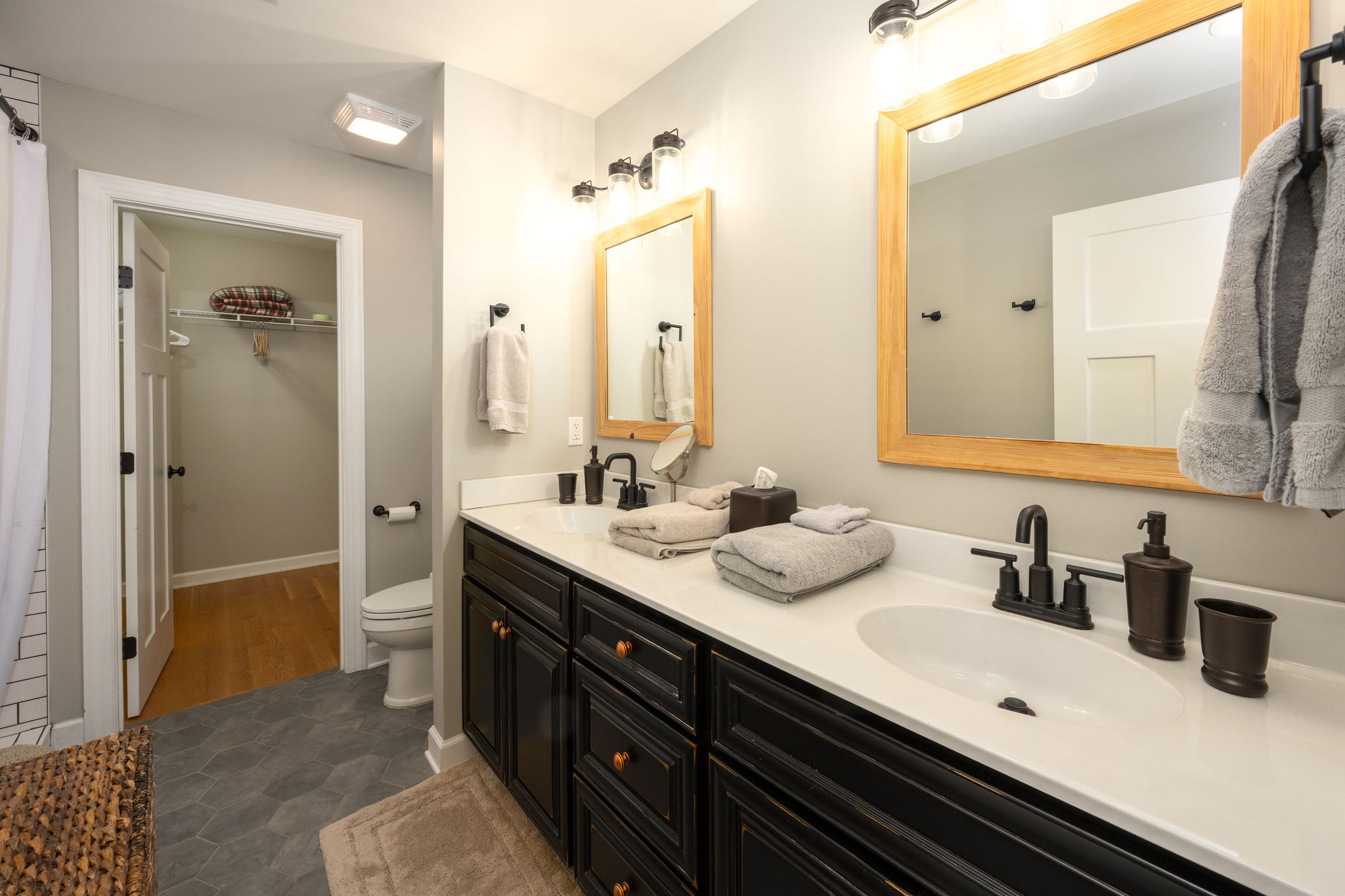 Primary Ensuite Bathroom