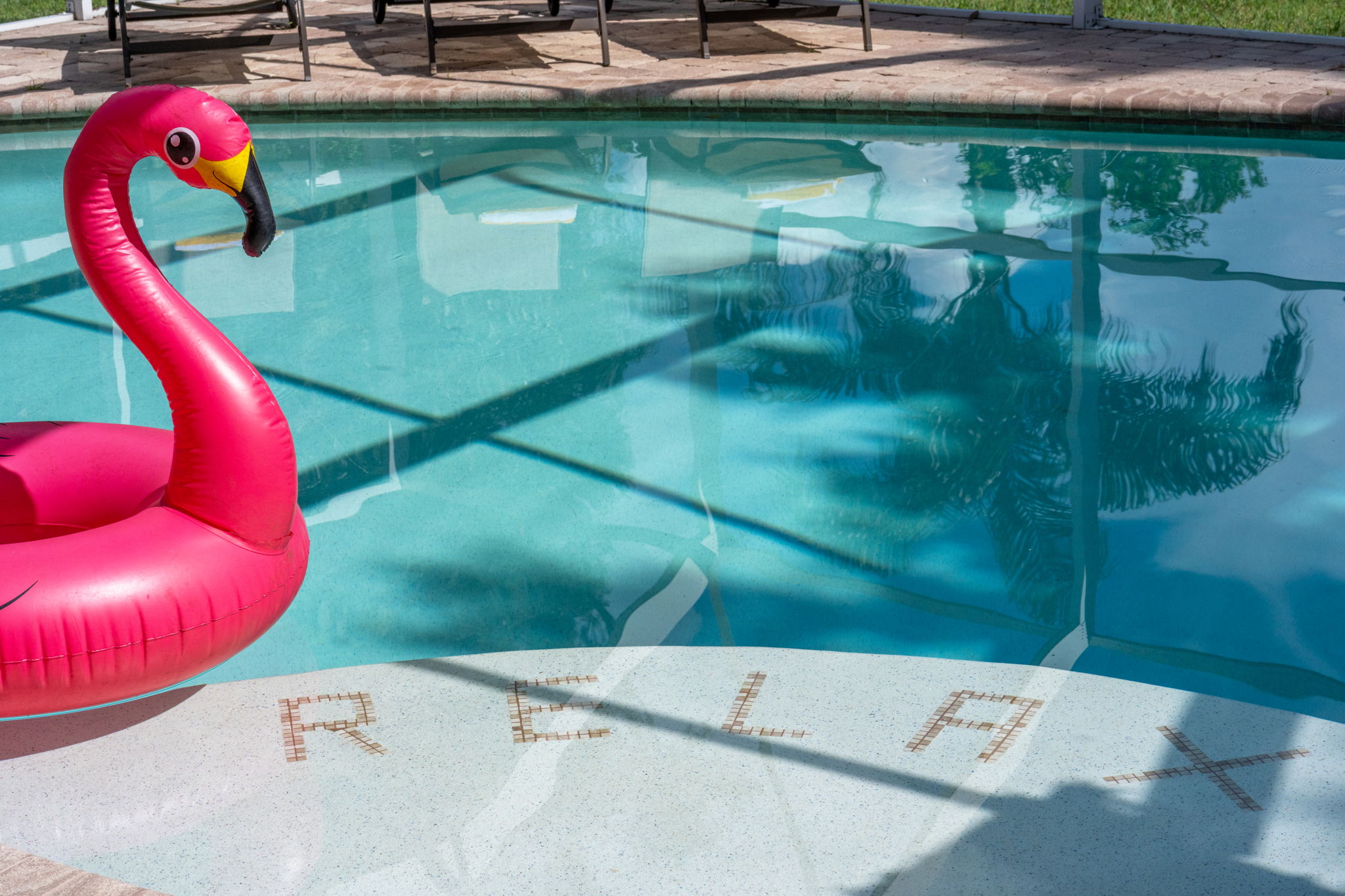 This beautifully designed outdoor space is perfect for both leisurely afternoons by the pool and rejuvenating spa moments that will leave you feeling refreshed and restored.