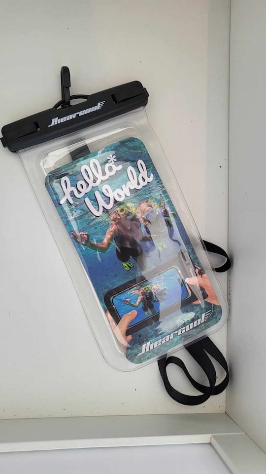 Dry bag for Mobile Phone:
Located in the common area upstairs, shared between the guests.