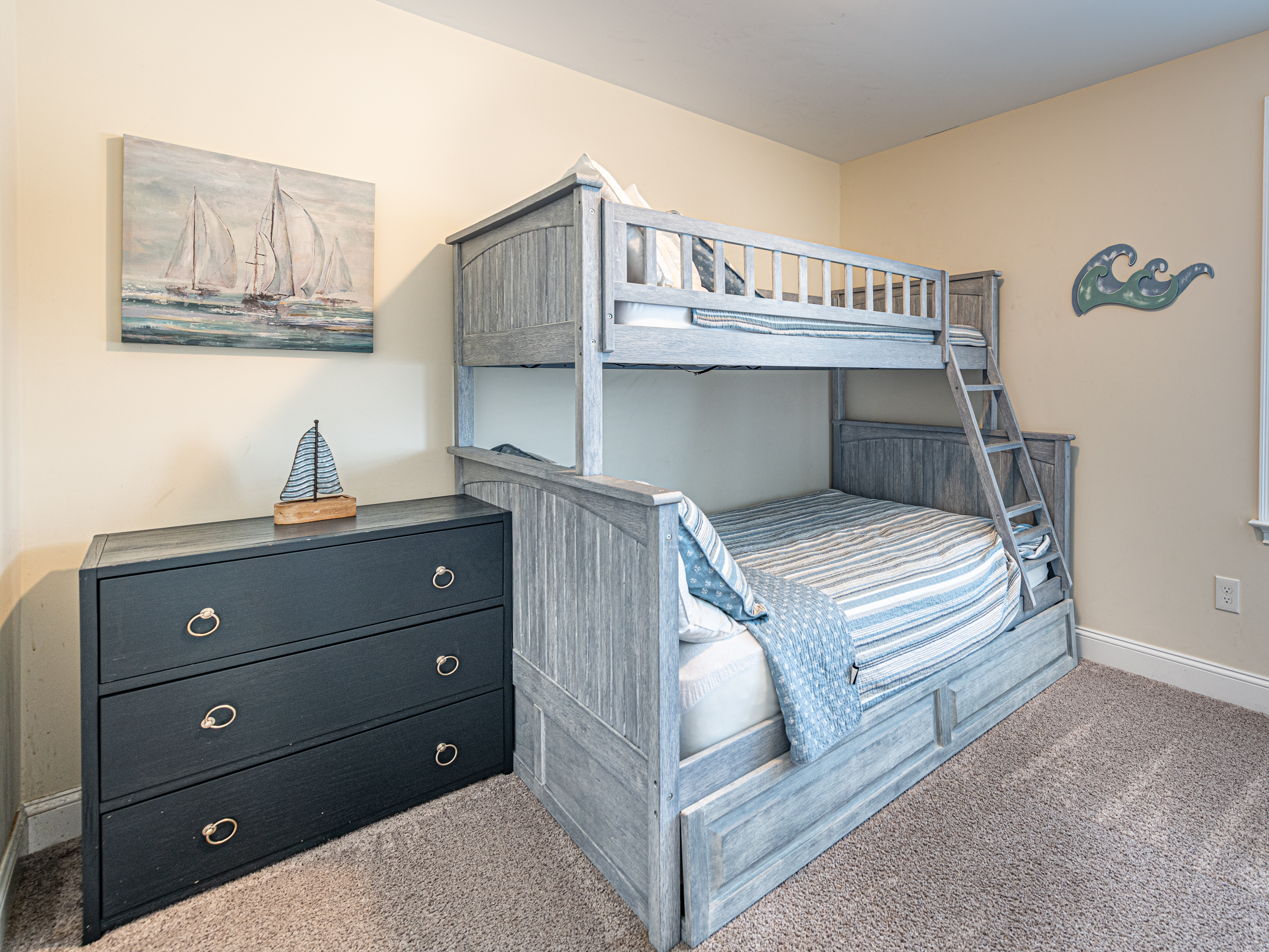 BR 5 - Bunk room (sleeps 4)