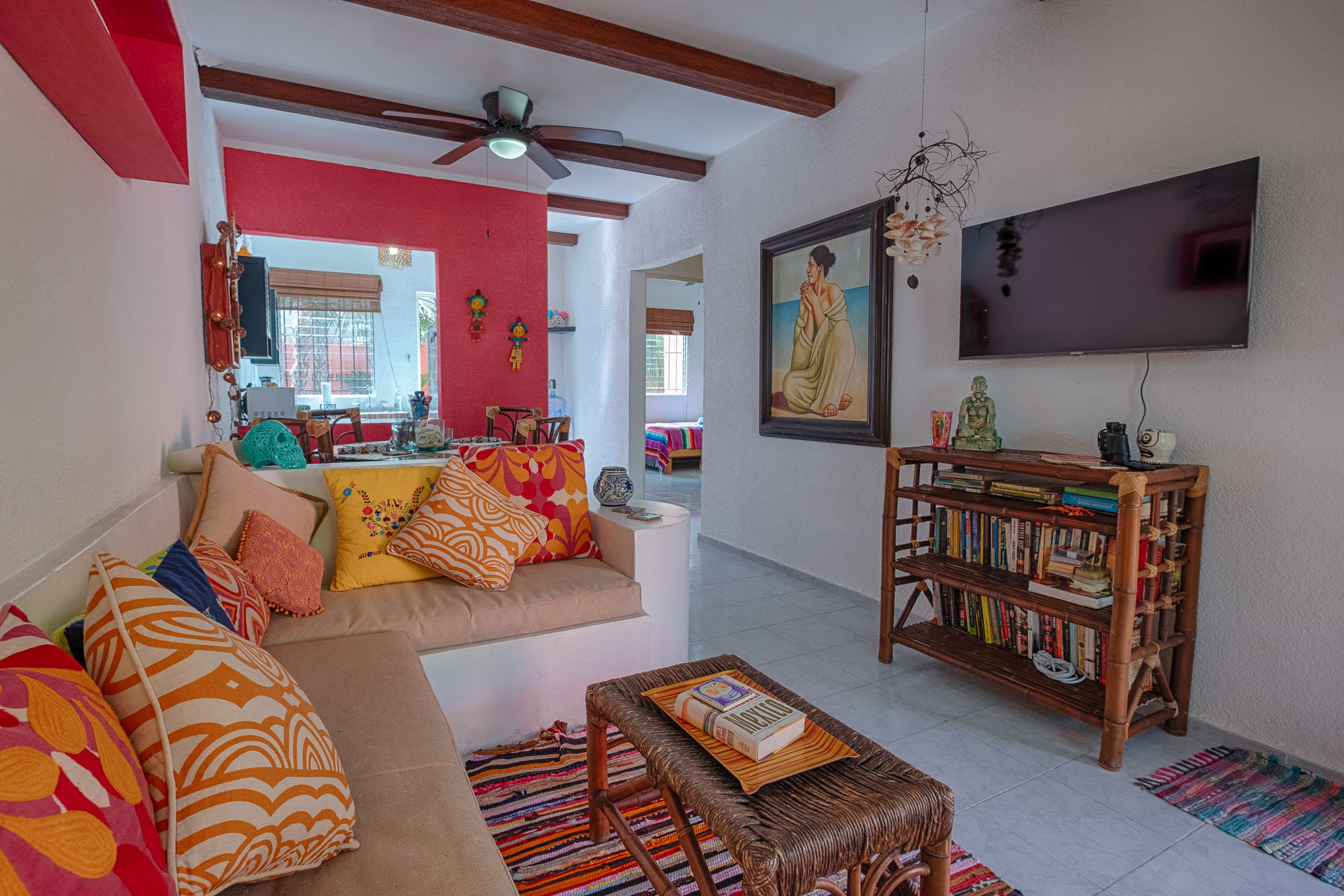 Clean and simple with Mexican art details