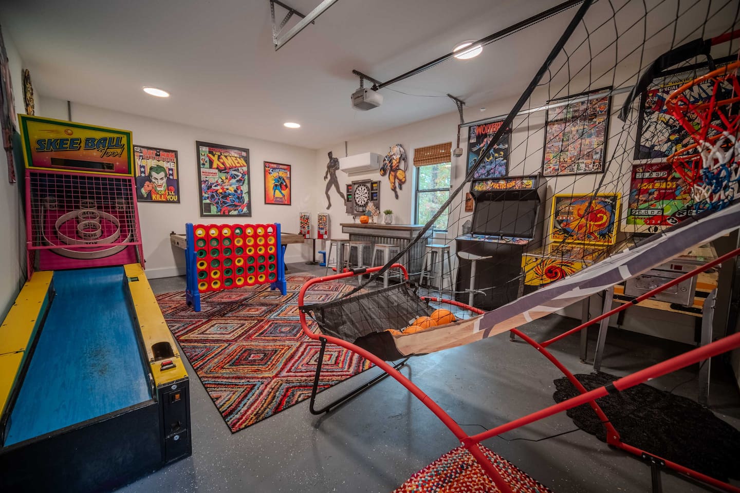 Private Gameroom | Hours of Fun