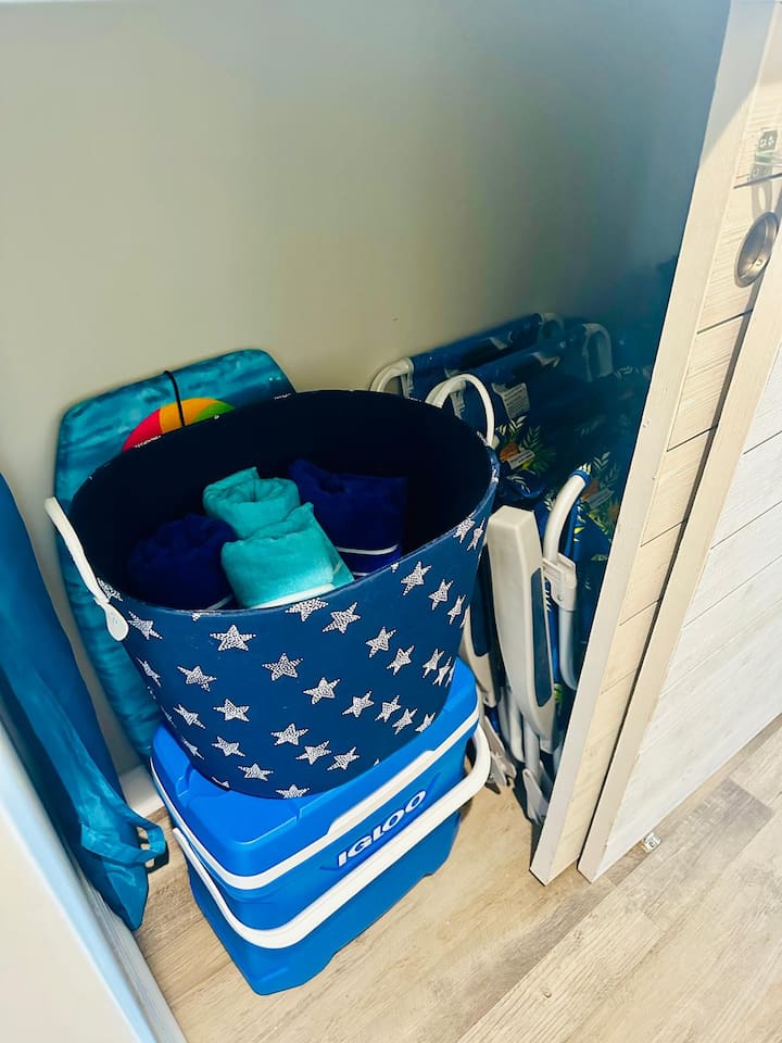 Beach cart and cooler provided