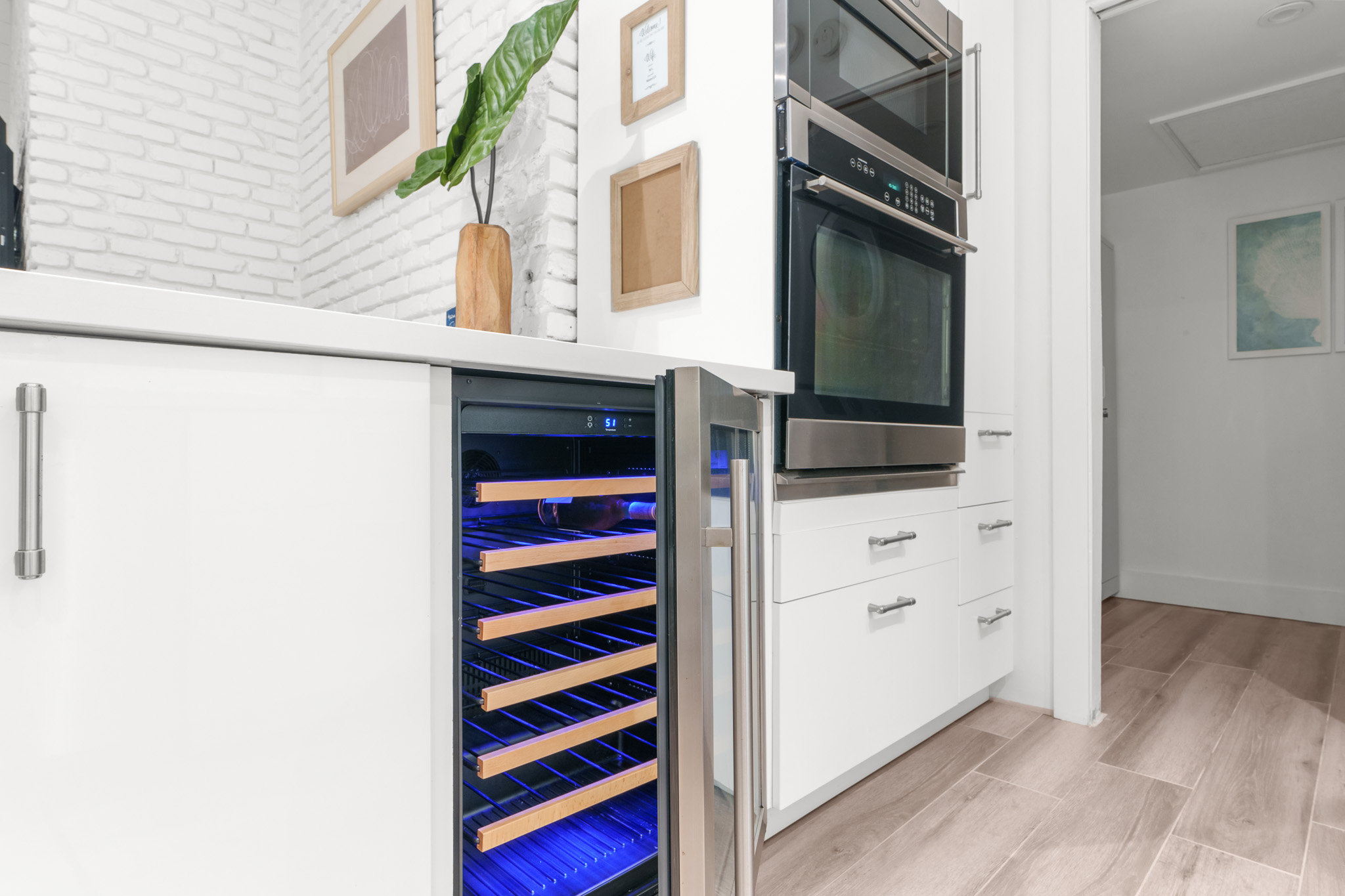 Wall oven, wine fridge, blender, 4 slice toaster, hand mixer and more