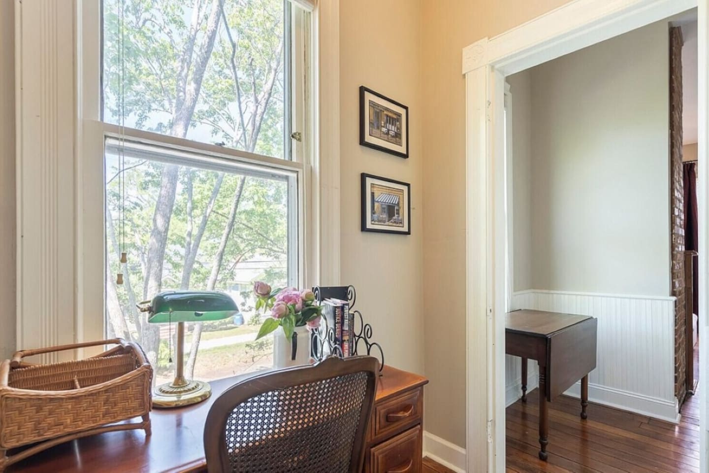 Better than working from home! Work a short walk from downtown and a great view of the neighborhood! With fast  Wi-Fi!