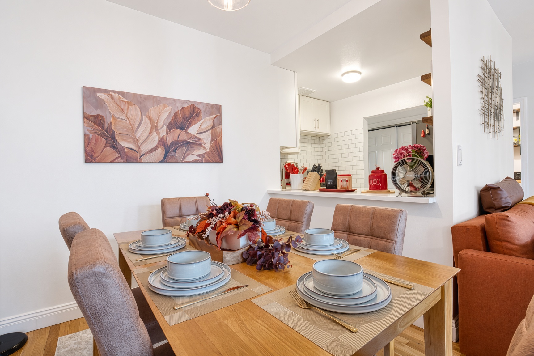 Dining table, seating for 6. 