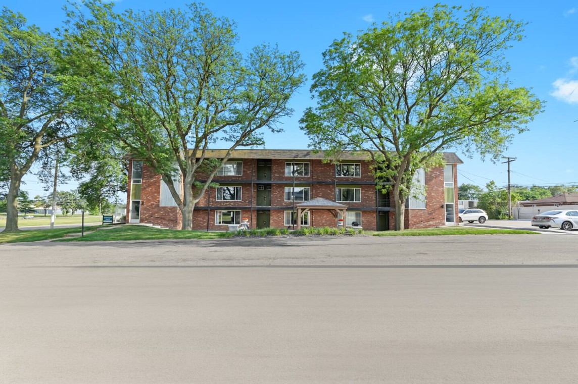Spacious grounds and clean design—this property makes coming home feel great.