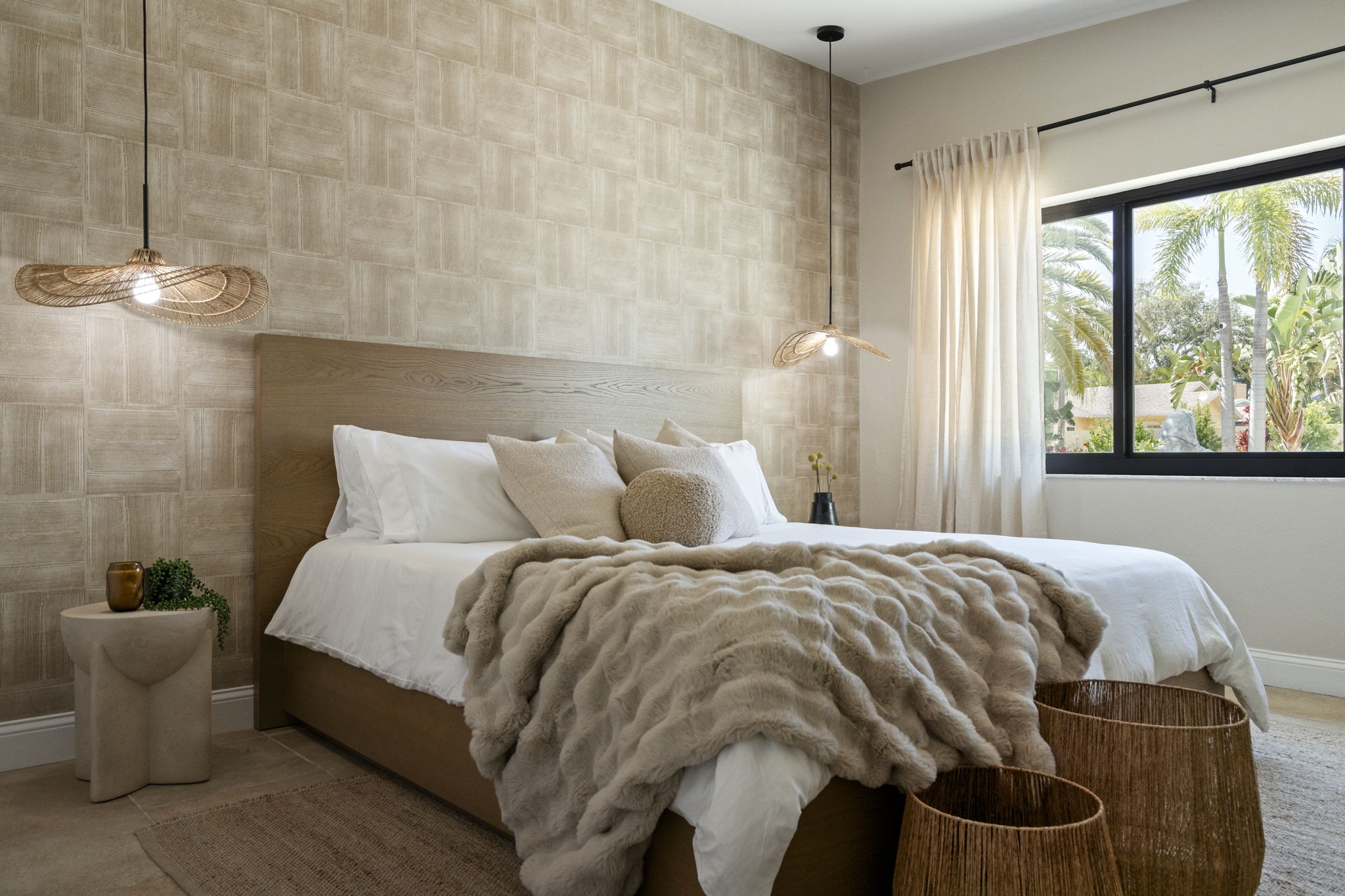 Luxurious Primary Suite