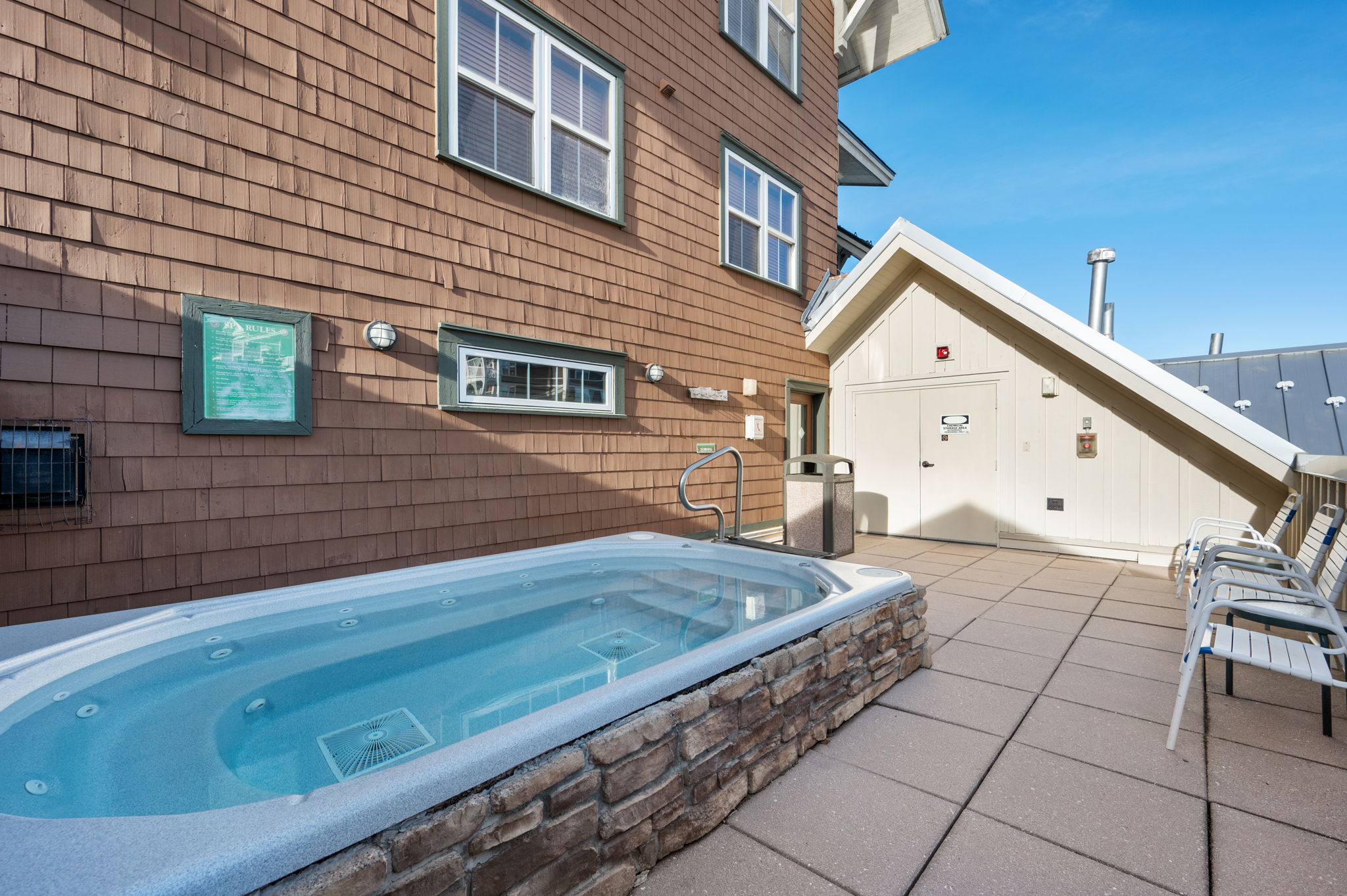 Highland House · Unit 314 — Hot Tub