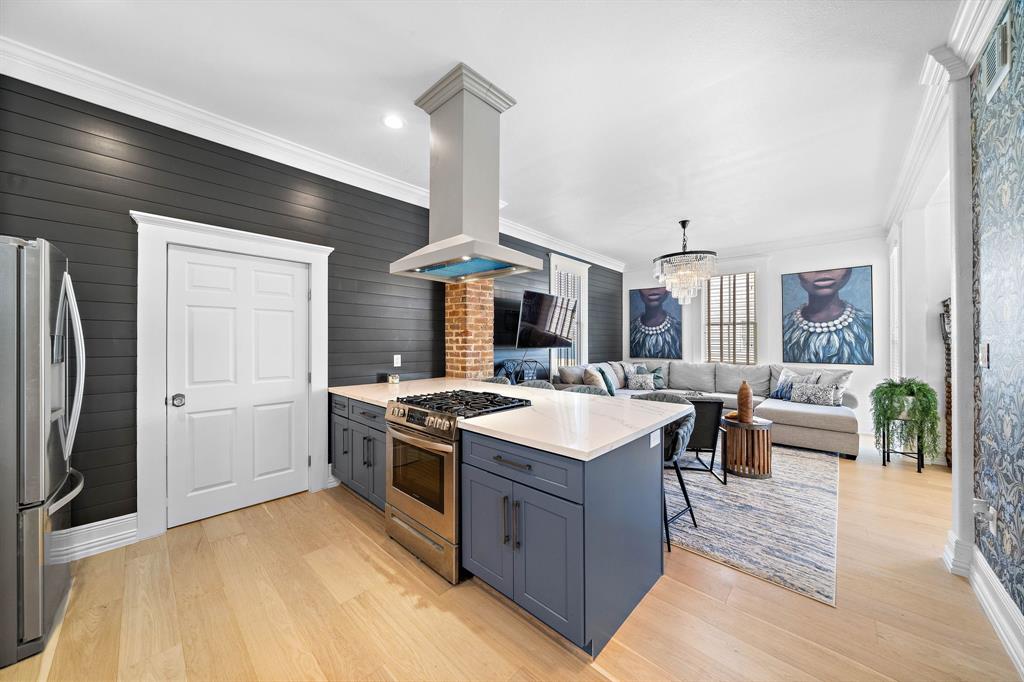 df7a4fc8f87b4424b70fe201261164ee | Beachhouse | Texas | TX | Vacation Homes | Galveston | Crystal Beach | Kokomo | Breezy Days | Beachfront Elegance | Sunrise Serenity | Southern Sands Property Management, LLC