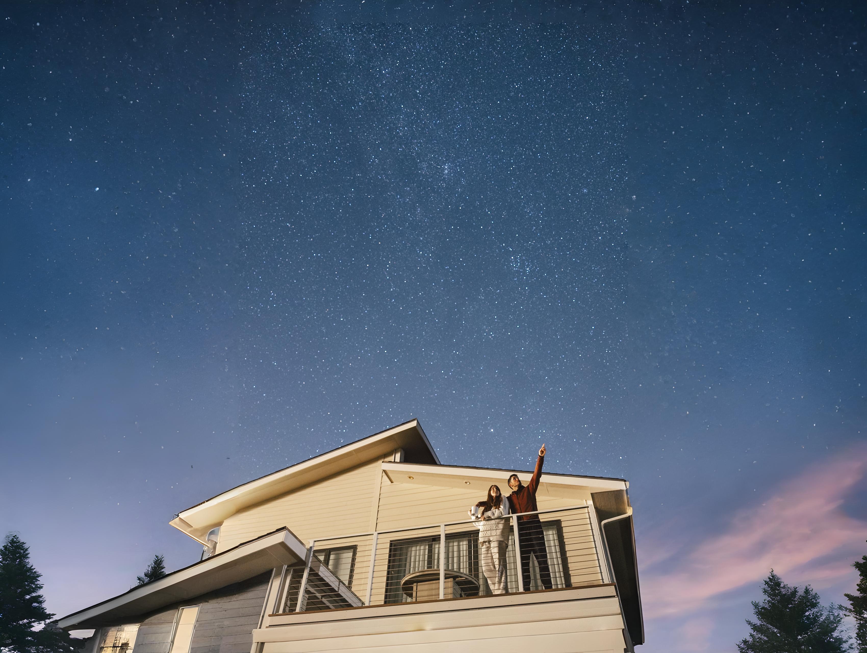 {Balcony} Watch the night sky light up from the Master Bedroom ✨