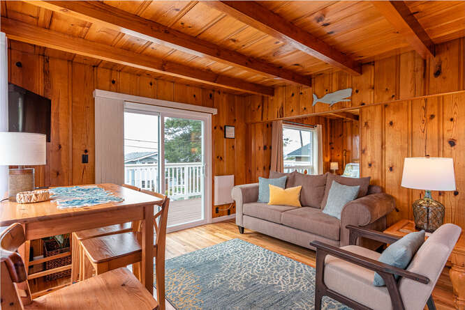 Entry - livingroom