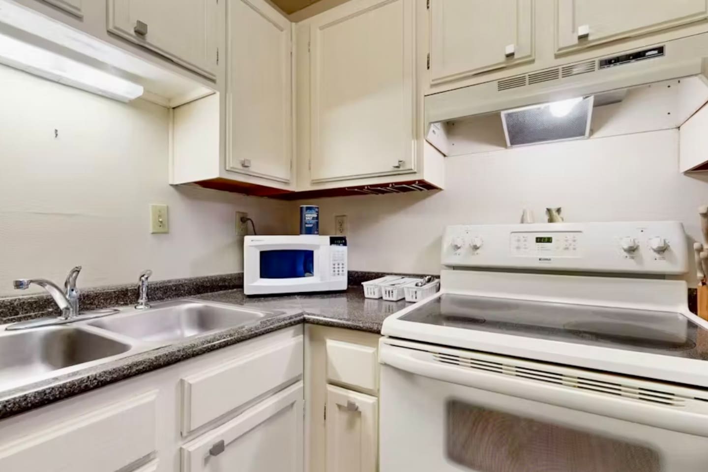 Kitchen counters and microwave