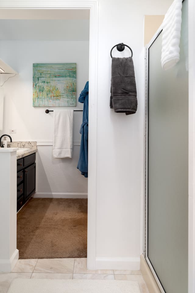 Ensuite