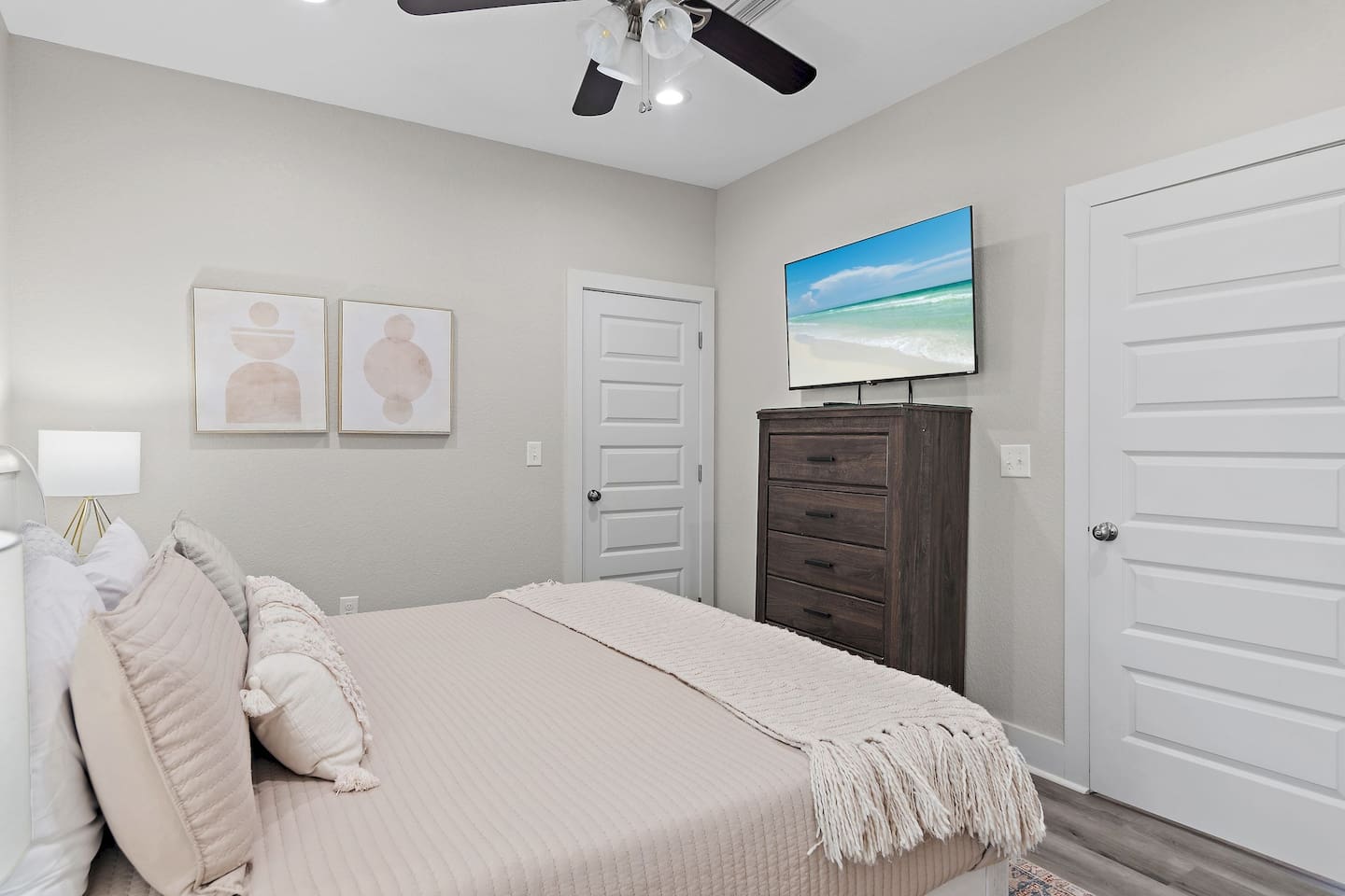 Bedroom #2: King Suite (Second Floor)