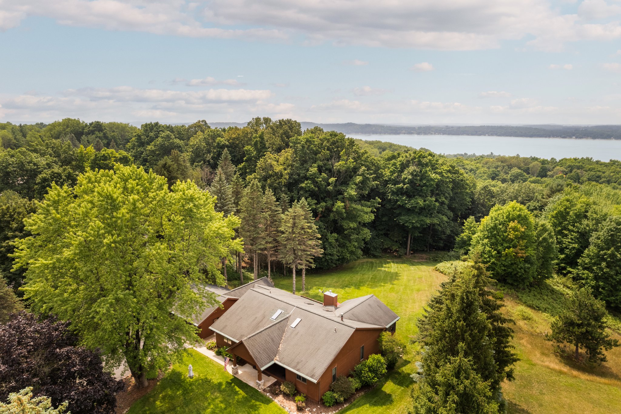 Peak -a-book views of the lake